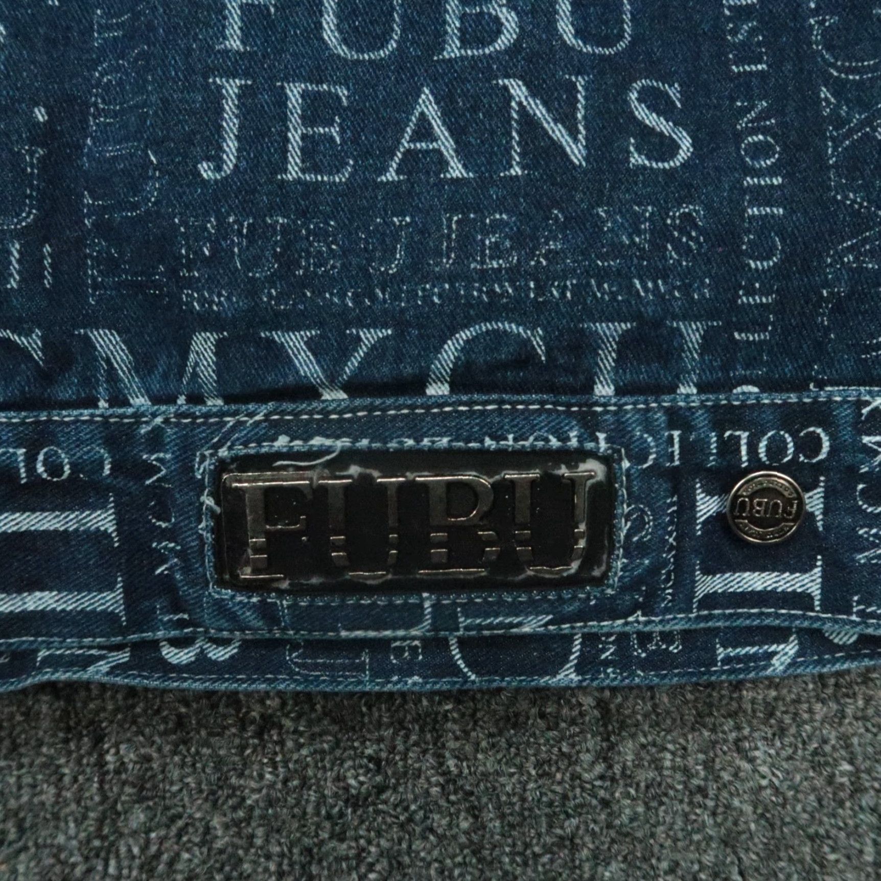 Fubu VINTAGE FUBU Jacket Mens 2XL Denim Blue Overcoat Button Collared Pockets 90s Concert Wear Mens Size US XXL / EU 58 / 5 - 6 Thumbnail