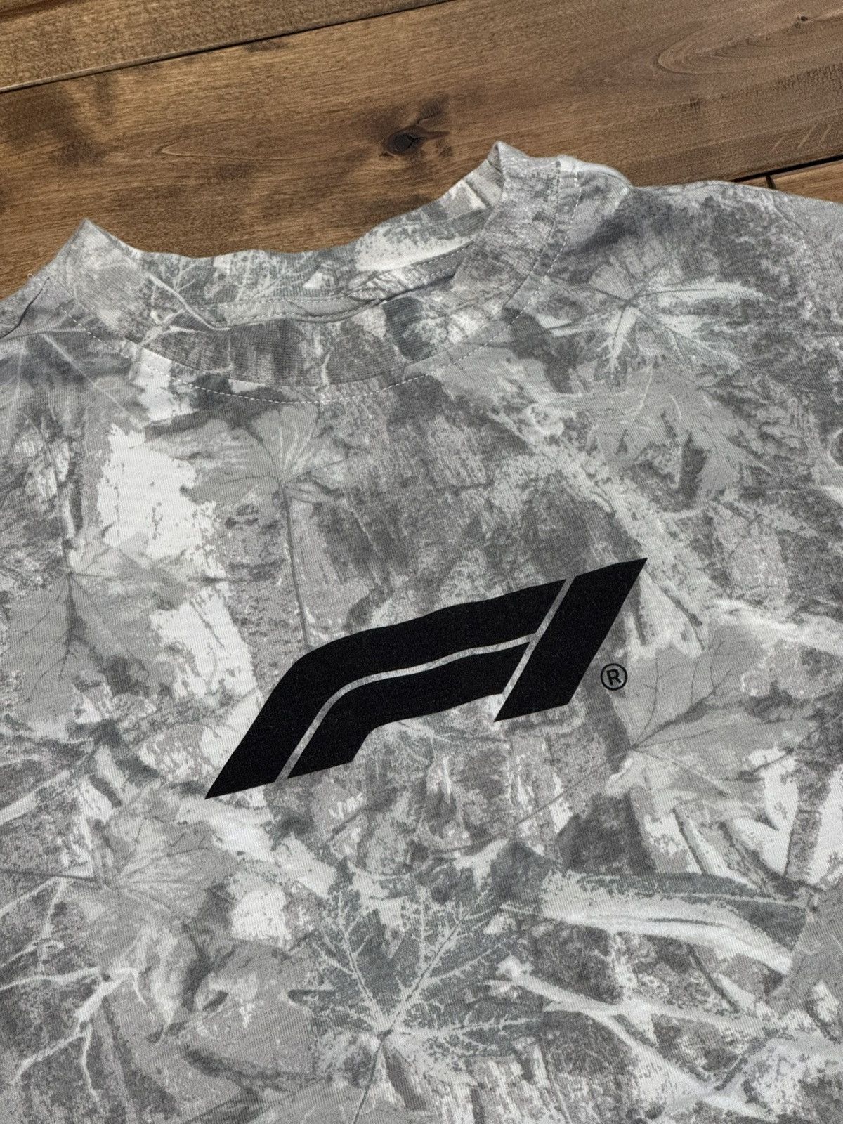 Formula 1 Official Formula 1 F1 Camo Logo T-Shirt Size Small Licensed Size US S / EU 44-46 / 1 - 4 Thumbnail
