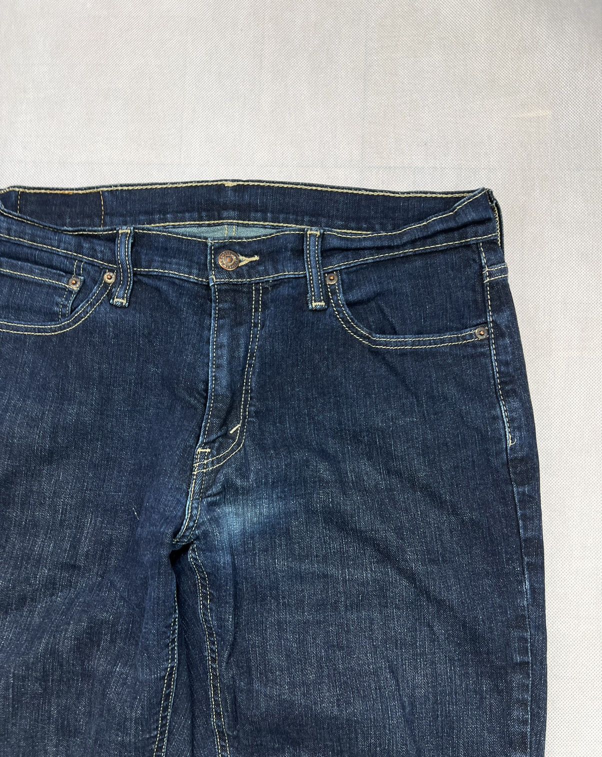 Levi's Pants Levi’s 541 jeans great color Size US 33 - 5 Thumbnail
