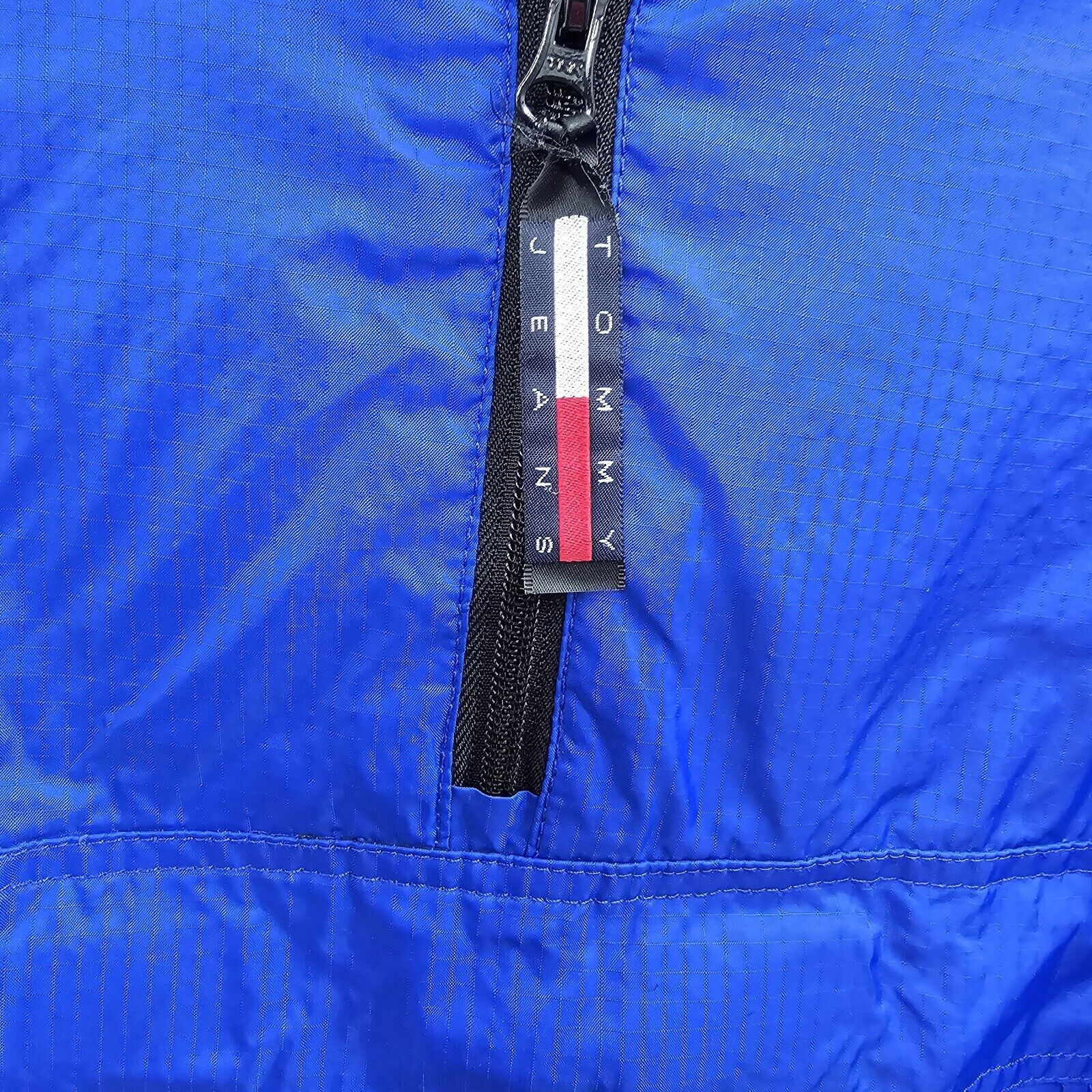 Tommy Hilfiger Tommy Hilfiger Windbreaker Jacket Vintage 90s Streetwear Size US L / EU 52-54 / 3 - 9 Thumbnail