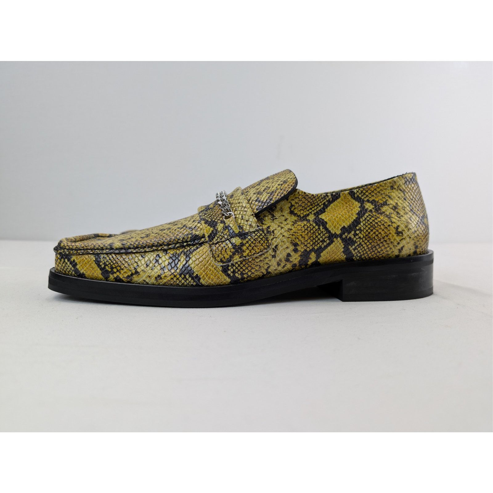 Martine Rose o1rshd1 Embossed Leather Square Toe Loafers in Yellow Size US 9 / EU 42 - 10 Thumbnail