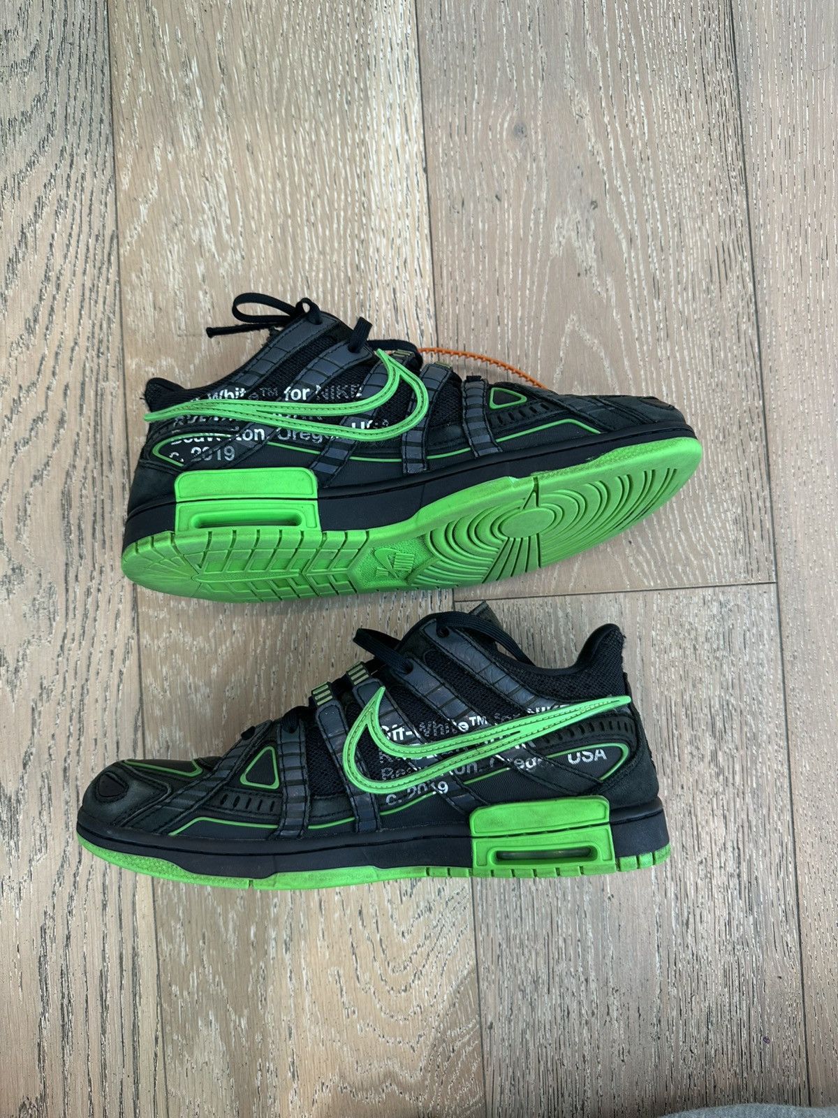 Nike × Off-White Nike Air Rubber Dunk Off-White Green Strike Size US 10 / EU 43 - 5 Thumbnail