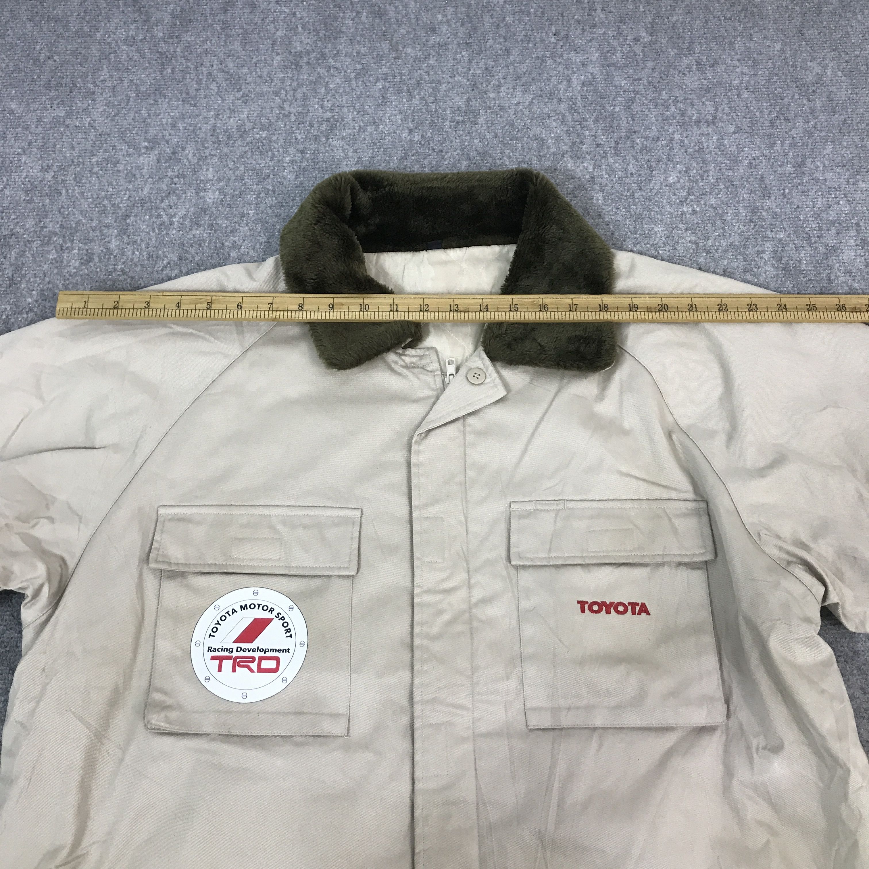 Japanese Brand TOYOTA TRD RACING MOTORSPORT CUSTOM CHORE STYLR JACKET Size US L / EU 52-54 / 3 - 6 Thumbnail