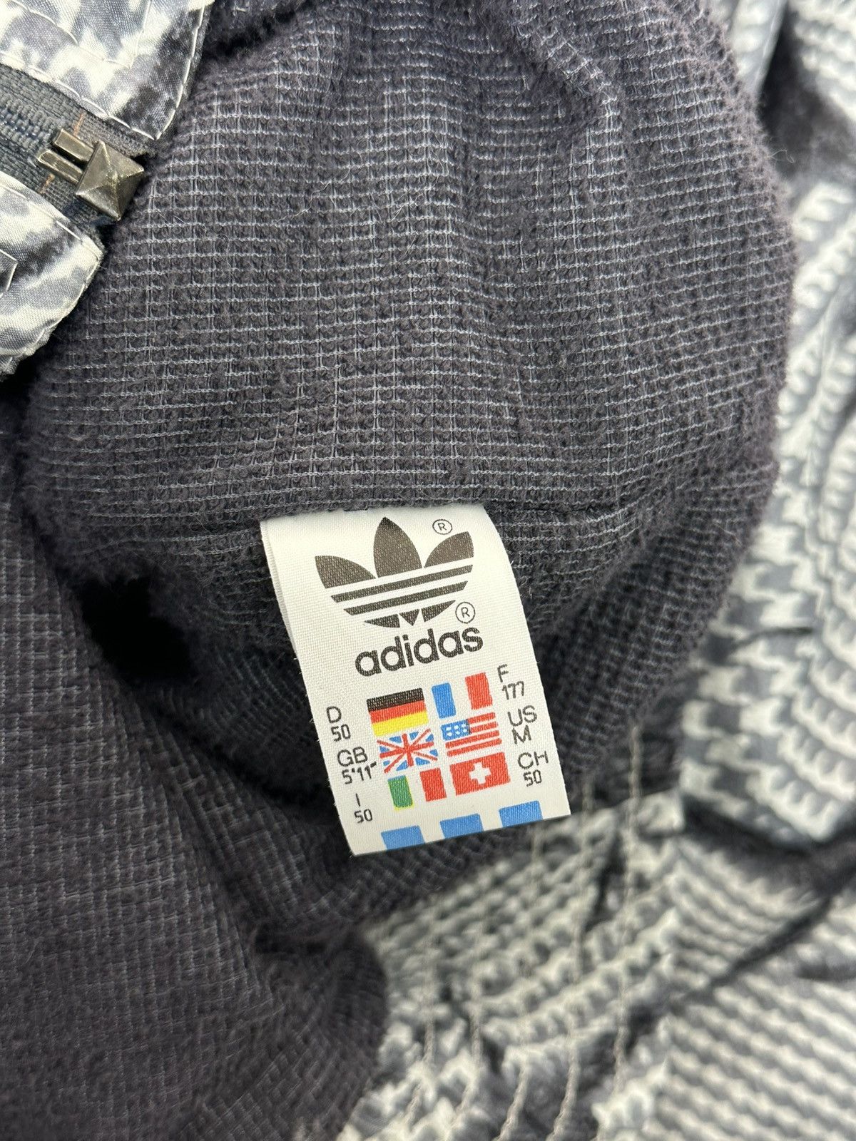 Adidas × Vintage Rare Adidas Vintage 90s Printed Oversized Insulated Jacket Size US L / EU 52-54 / 3 - 13 Thumbnail