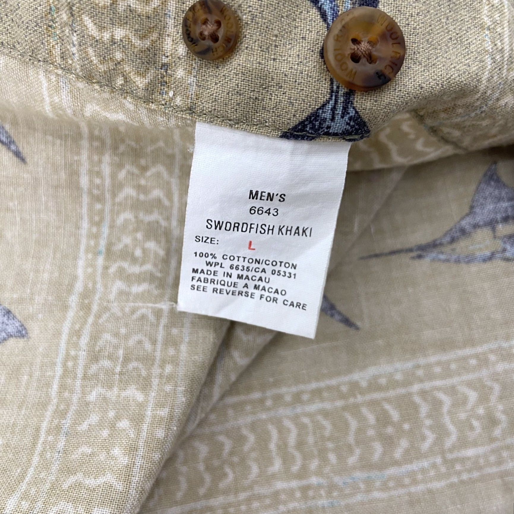 Vintage Woolrich Shirt Adult Large Tan Swordfish Short Sleeve Button-Up Fishing L Mens Regular 100% Cotton Khaki Pattern Swordfish Size US L / EU 52-54 / 3 - 6 Thumbnail