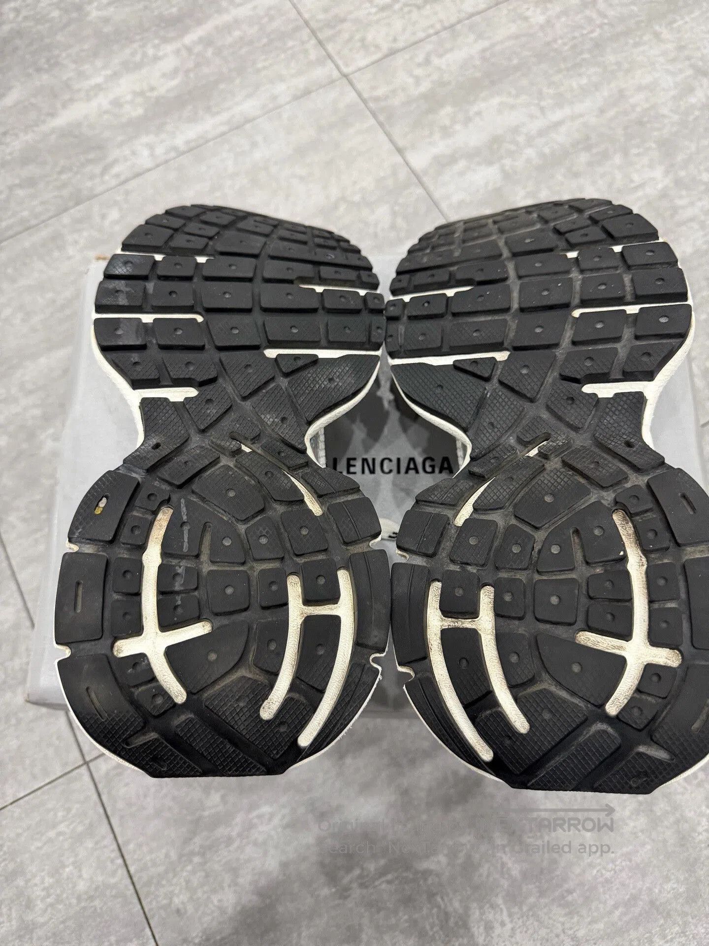 Balenciaga Balenciaga 3XL Size 39 with Box. Size US 6 / EU 39 - 4 Thumbnail