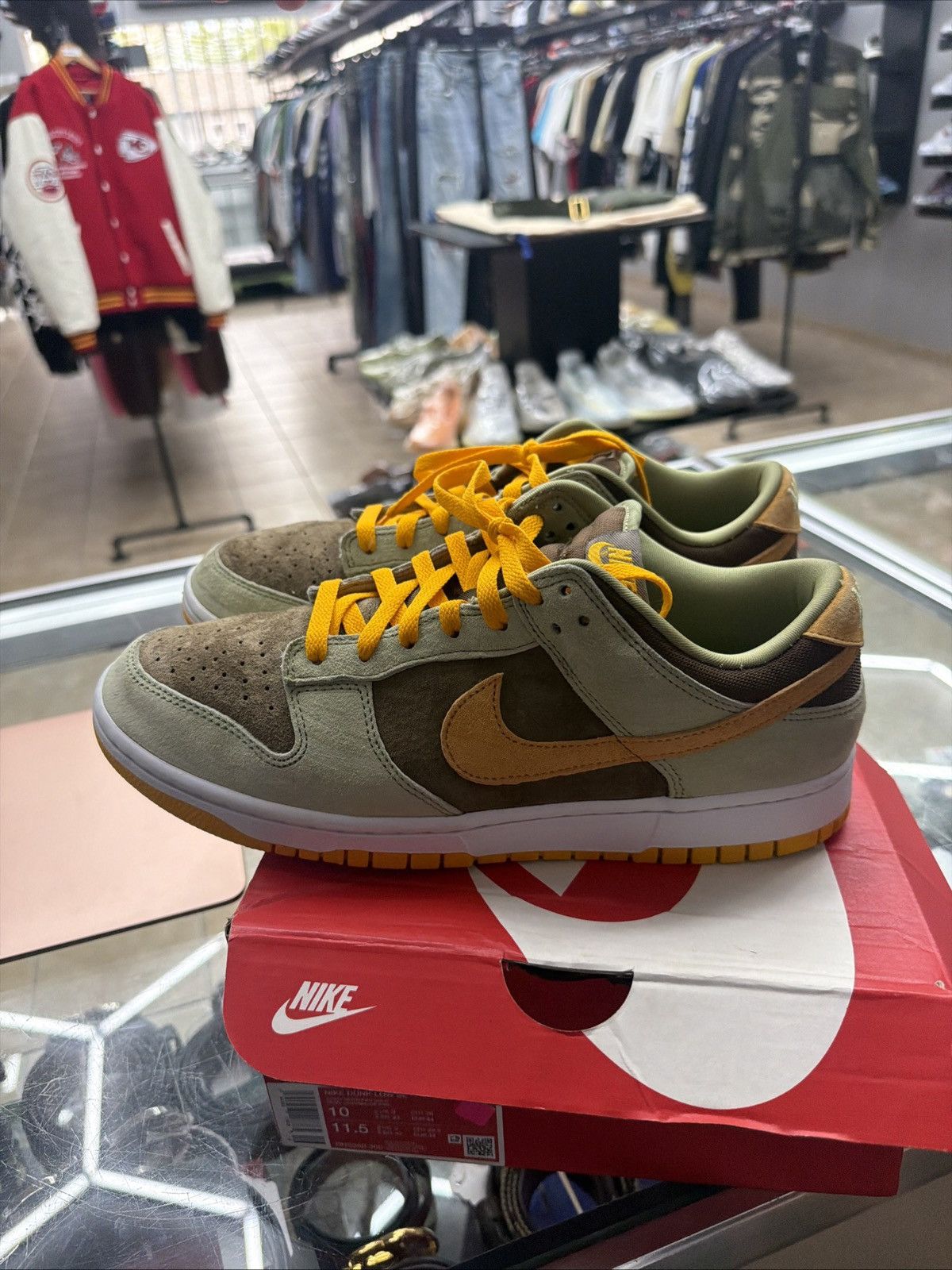 Nike Size 10 - Nike Dunk “Dusty Olive” OG All Super Clean Size US 10 / EU 43 - 10 Thumbnail