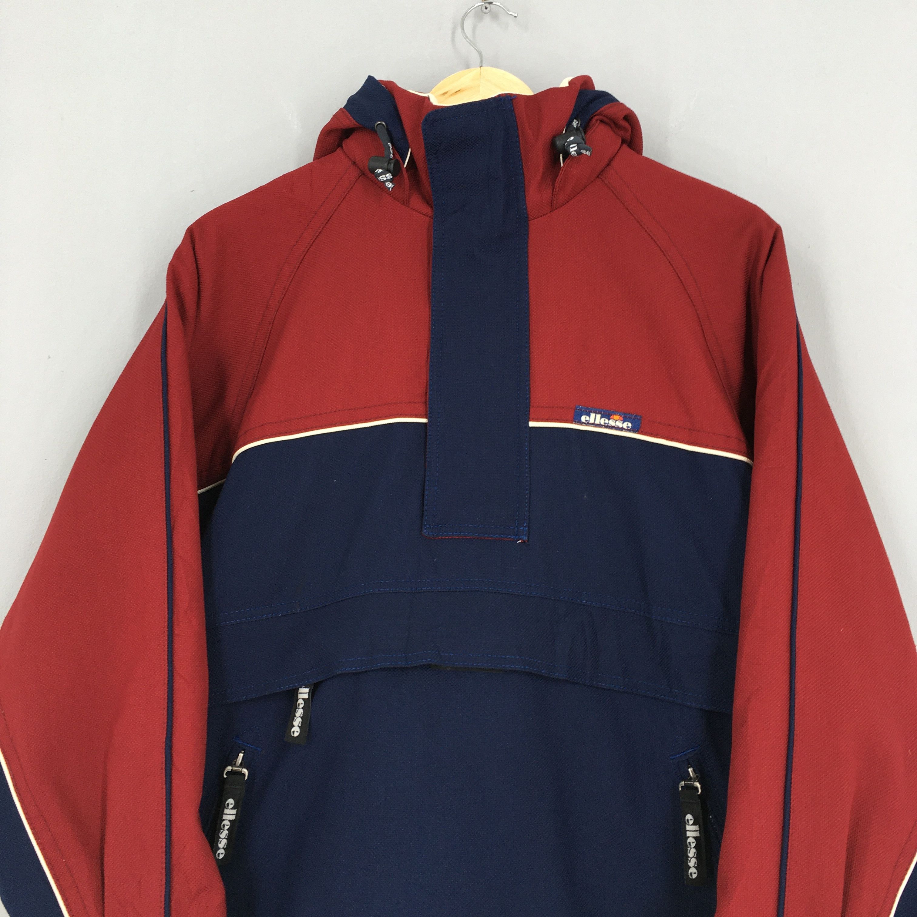 Ellesse Vintage Ellesse Ski Wear Winter Snow Hoodie Jacket Small Size US S / EU 44-46 / 1 - 2 Thumbnail