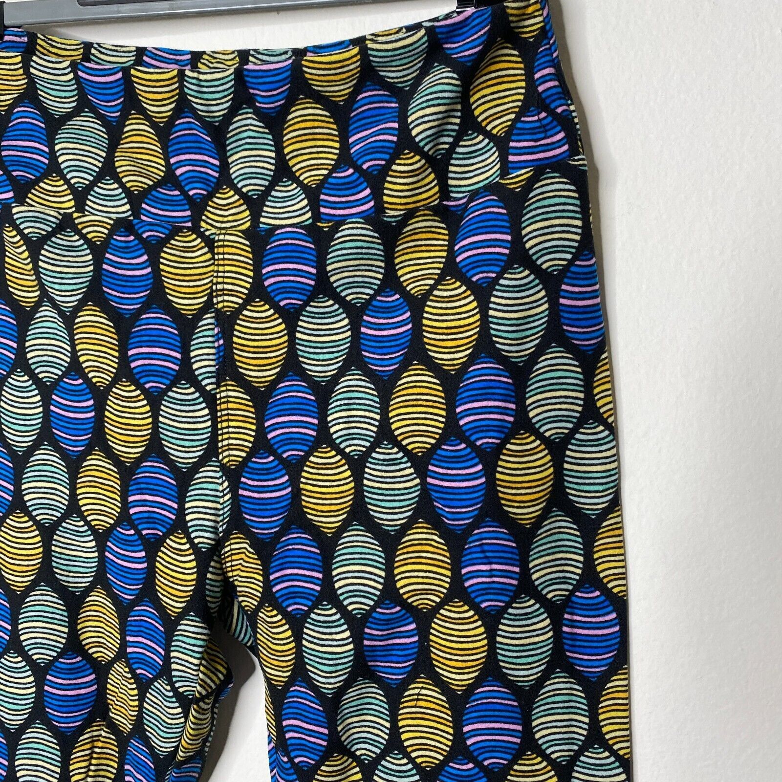 Other NWT LuLaRoe Blue Multicolor Egg Design Leggings Pants OS Size 32" / US 10 / IT 46 - 2 Thumbnail