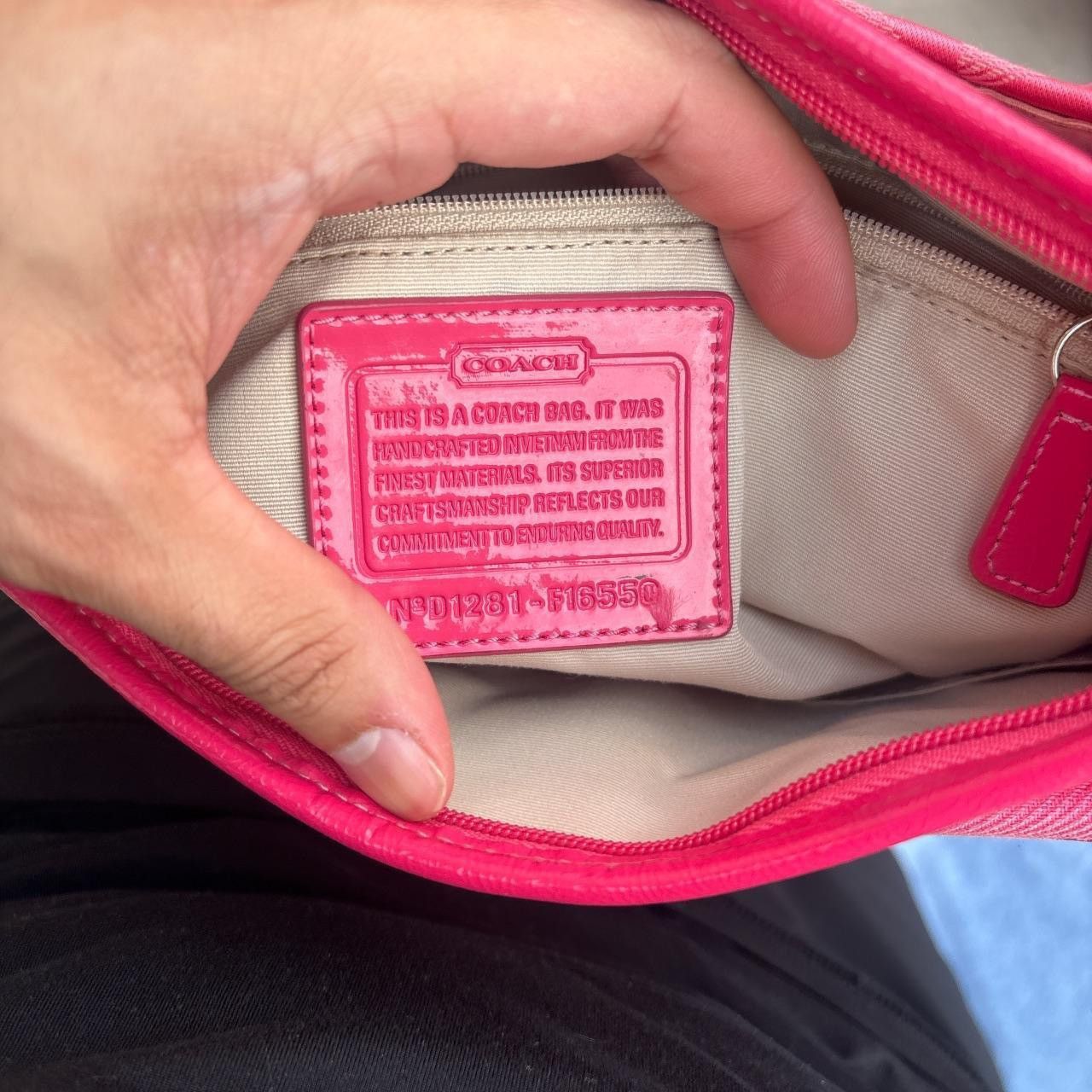 Coach Coach Poppy Kyra Daisy Pink Signature Crossbody Bag Size ONE SIZE - 6 Thumbnail