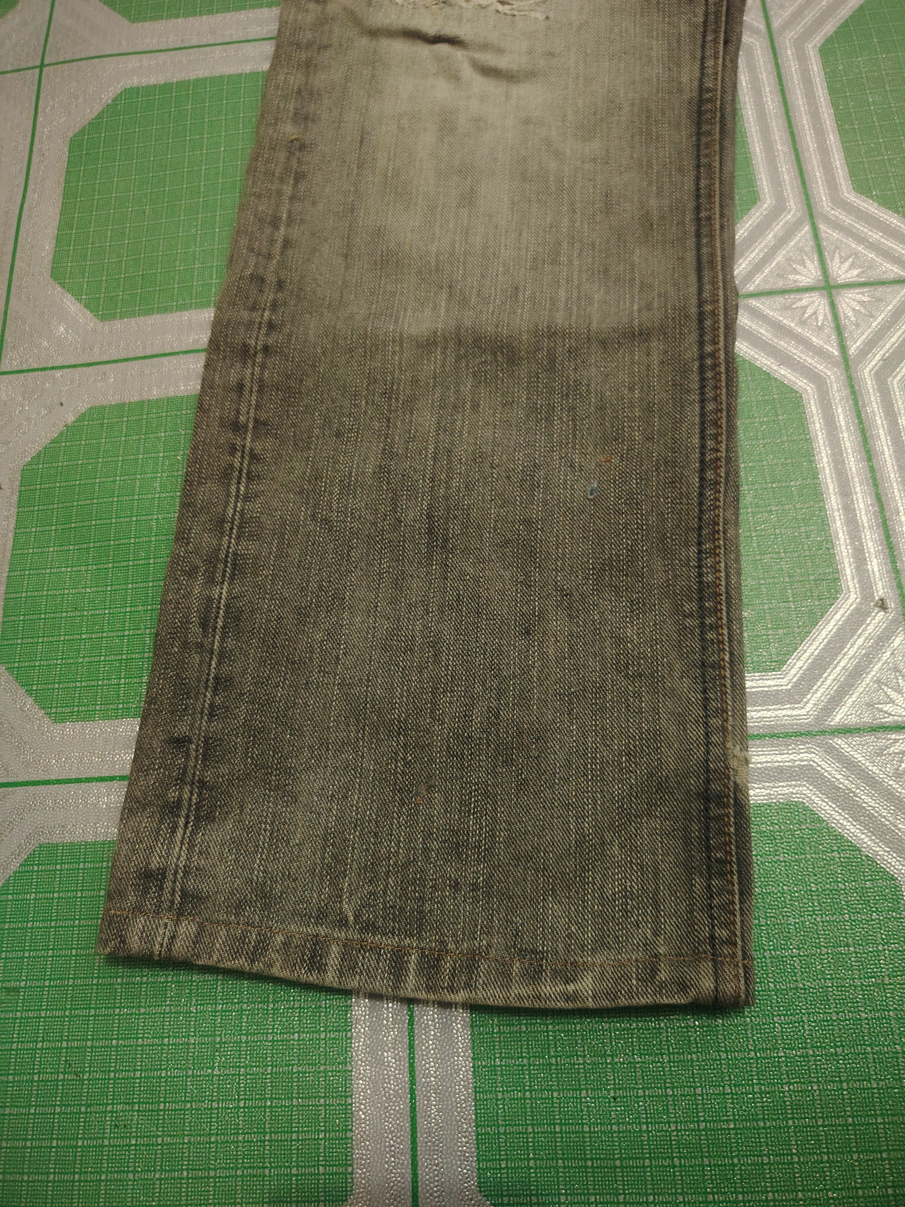 Lee Japanese Lee Jeans Distressed Thrashed Jeans Size US 30 / EU 46 - 12 Thumbnail