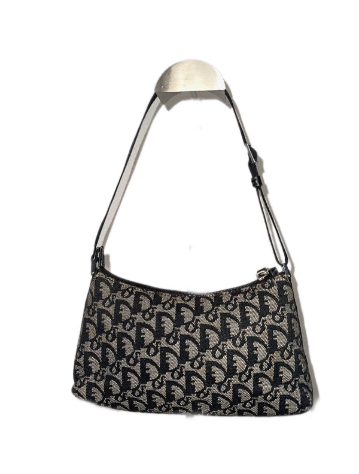 Dior Dior Trotter Cloth Bag Size ONE SIZE - 1 Thumbnail