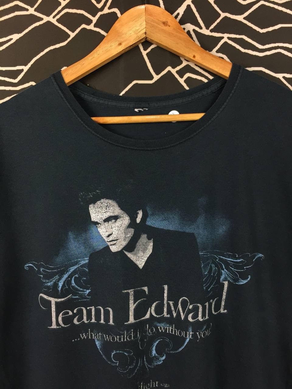 Vintage Vtg Team Edward Twilight Saga New Moon Movie Promo Tee Size US L / EU 52-54 / 3 - 3 Thumbnail