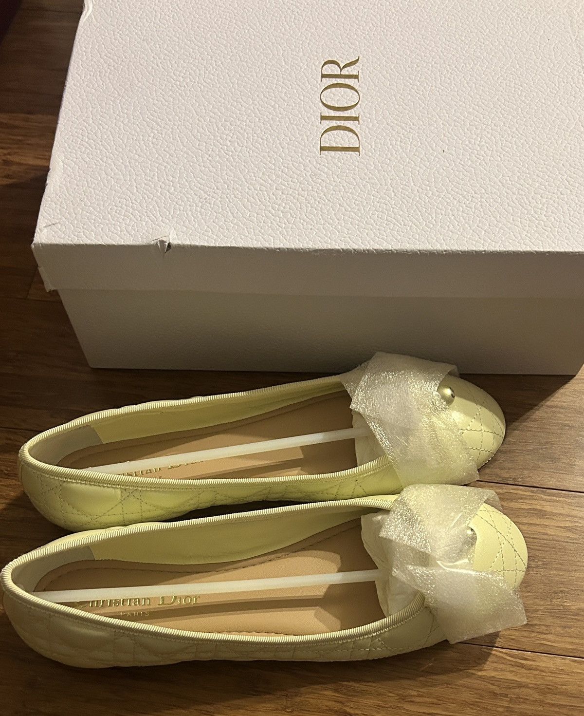 Dior DIOR BALLET FLAT Pastel Yellow Quilted Cannage Calfskin Size US 8.5 / IT 38.5 - 6 Thumbnail