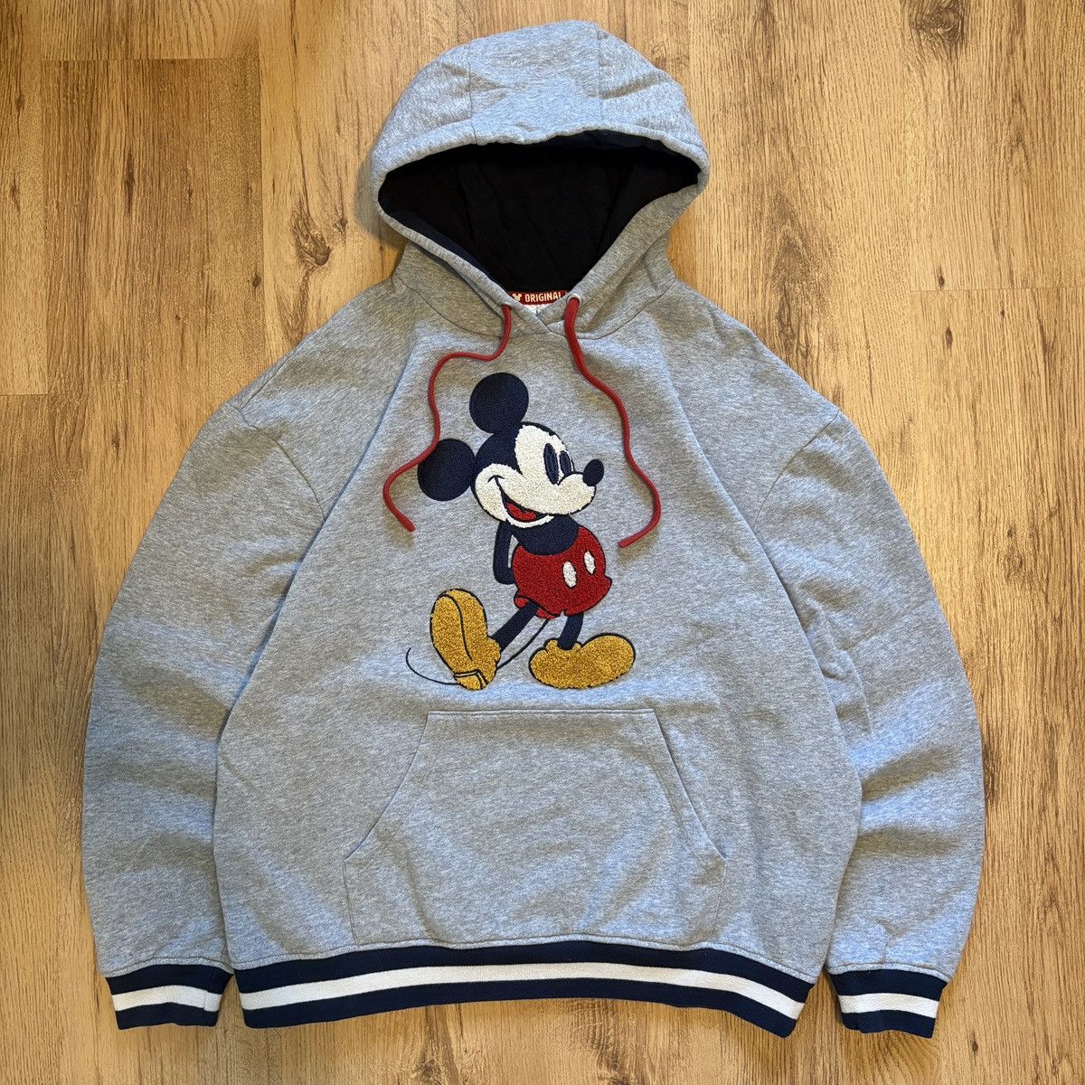 Disney Walt Disney Mickey Mouse Embroidered Gray Hoodie Medium Size US M / EU 48-50 / 2 - 1 Thumbnail