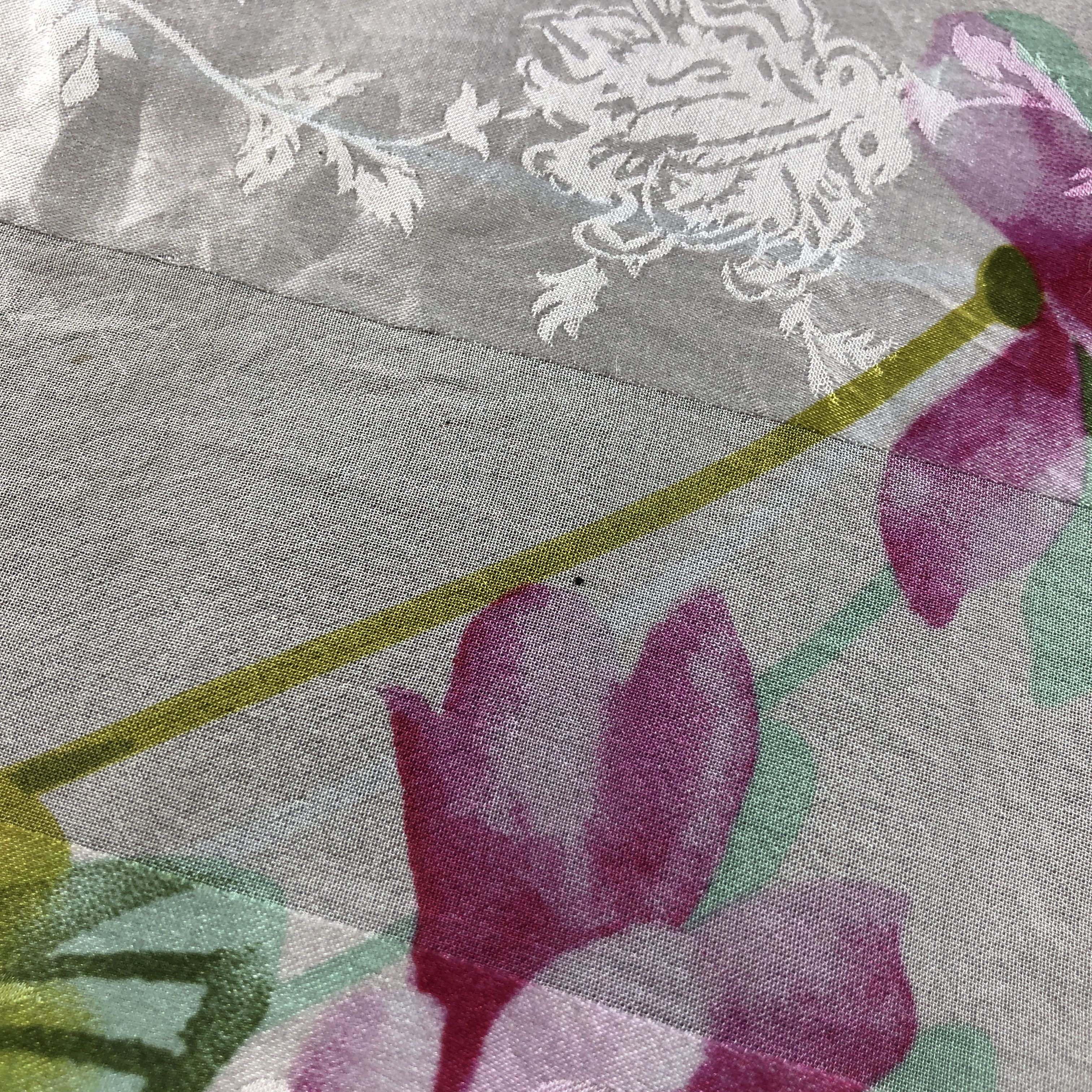 Hanae Mori Vintage Hanae Mori Floral Silk Scarf M1261 Size ONE SIZE - 8 Thumbnail
