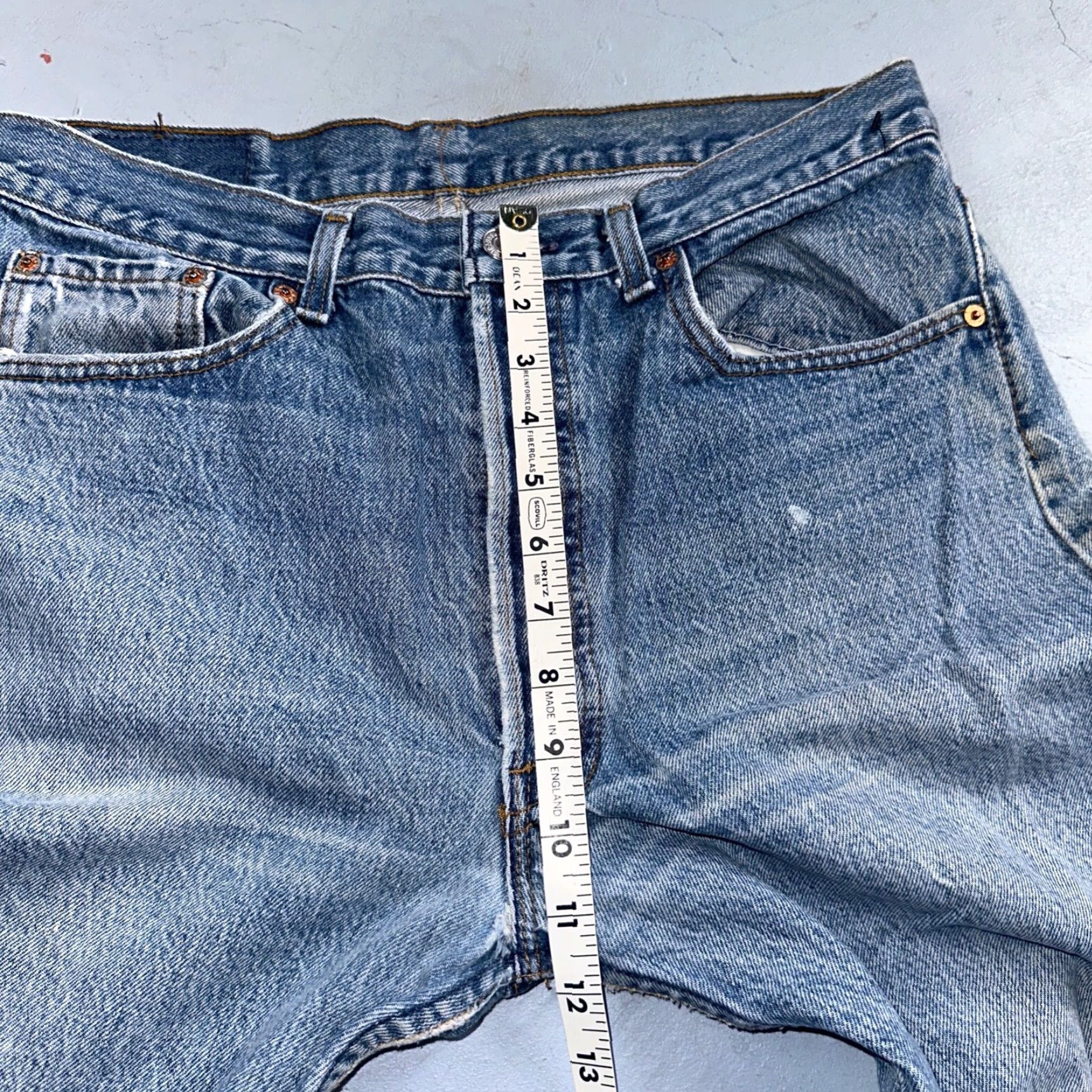 Levi's VINTAGE Levis 501 90s USA XX Straight Leg Jeans 35x36 Blue Light Wash 32x32 Men Size US 35 - 7 Thumbnail