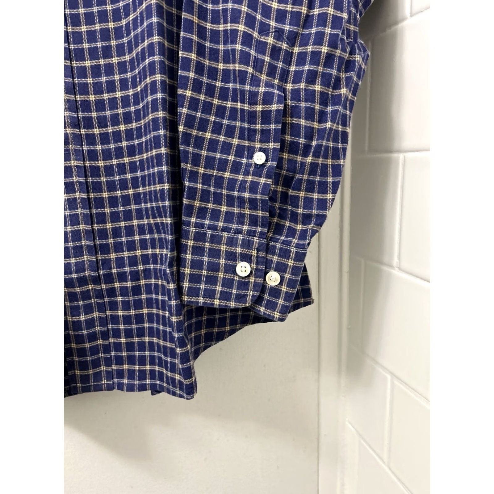 Brooks Brothers Brooks Brothers Sport Shirt Mens Large Blue Tan Plaid Button-Down Long Sleeve Shirt Size US L / EU 52-54 / 3 - 7 Thumbnail