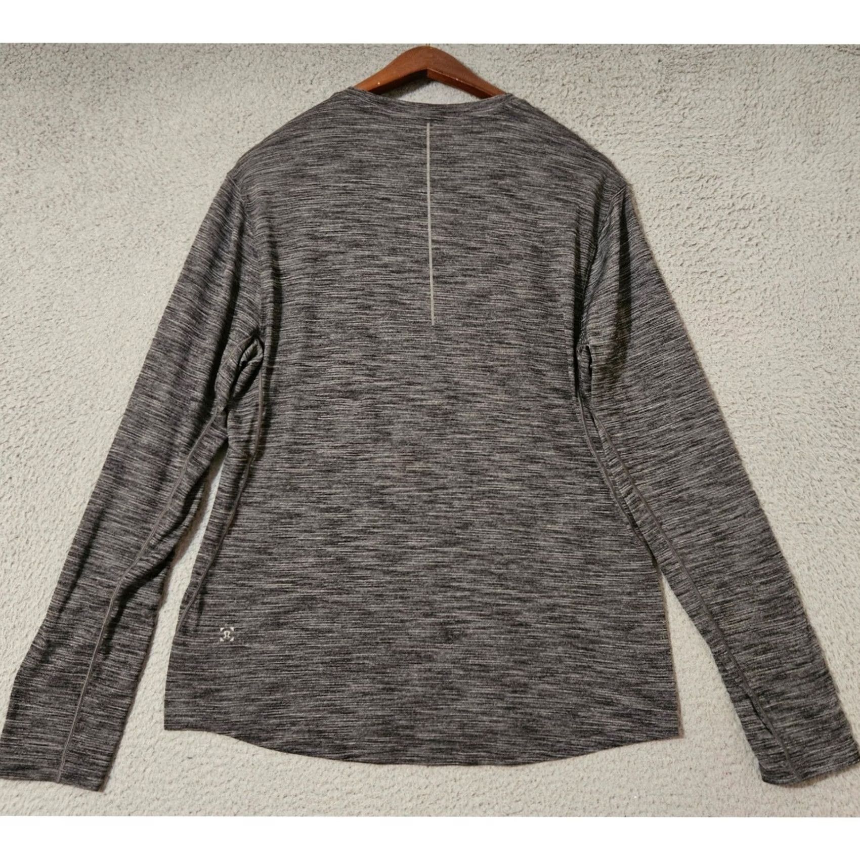Lululemon Lululemon Metal Vent Tech Shirt Small Gray Long Sleeve Performance Stretch Mens Size US S / EU 44-46 / 1 - 2 Thumbnail