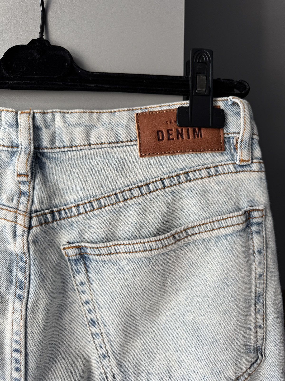 Sezane Sezane Le Brut Light Blue High Waisted Jeans Size 27" / US 4 / IT 40 - 6 Thumbnail