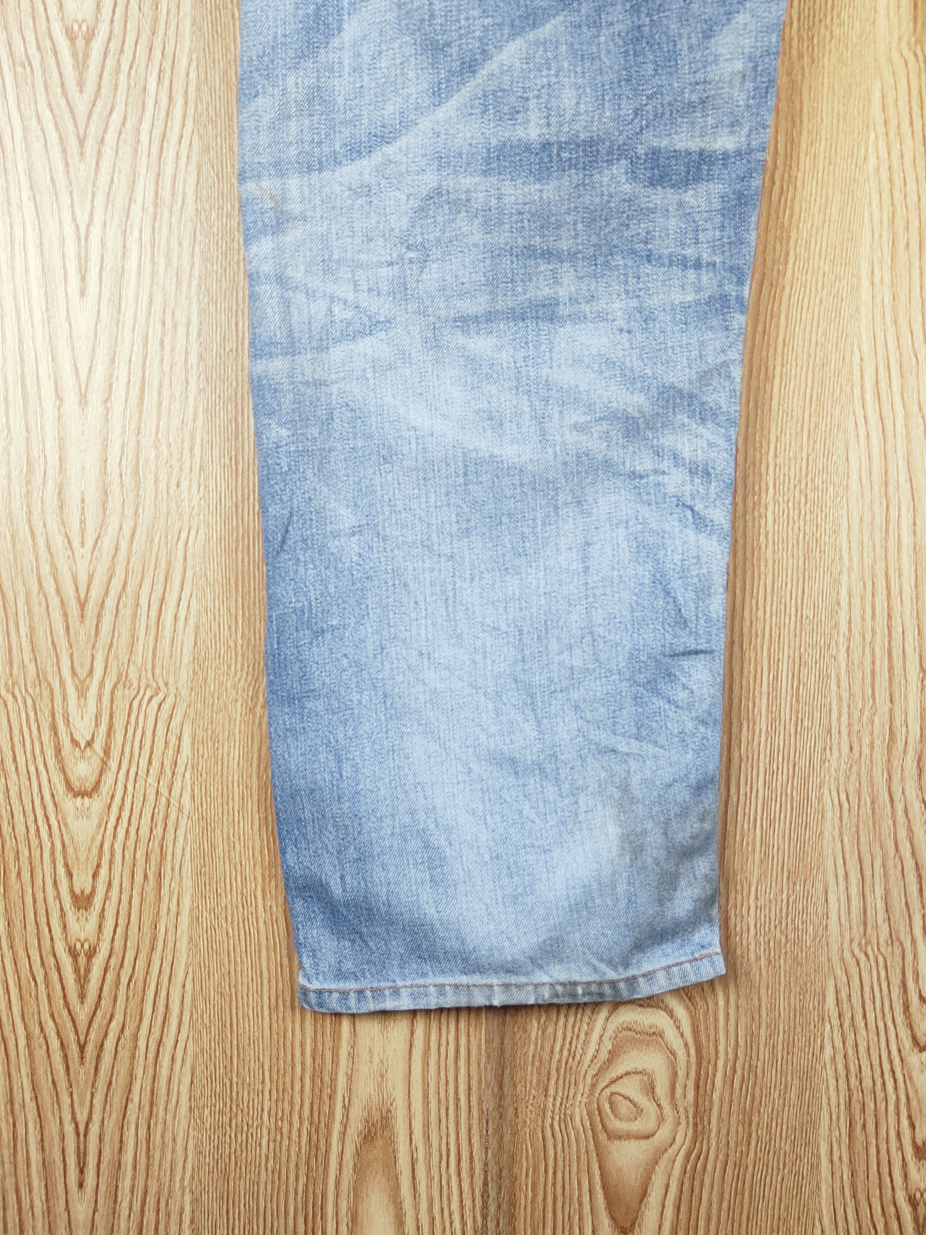 Levi's Levi's Blue Faded Distressed Ripped Jeans #S2714 Size US 35 - 10 Thumbnail