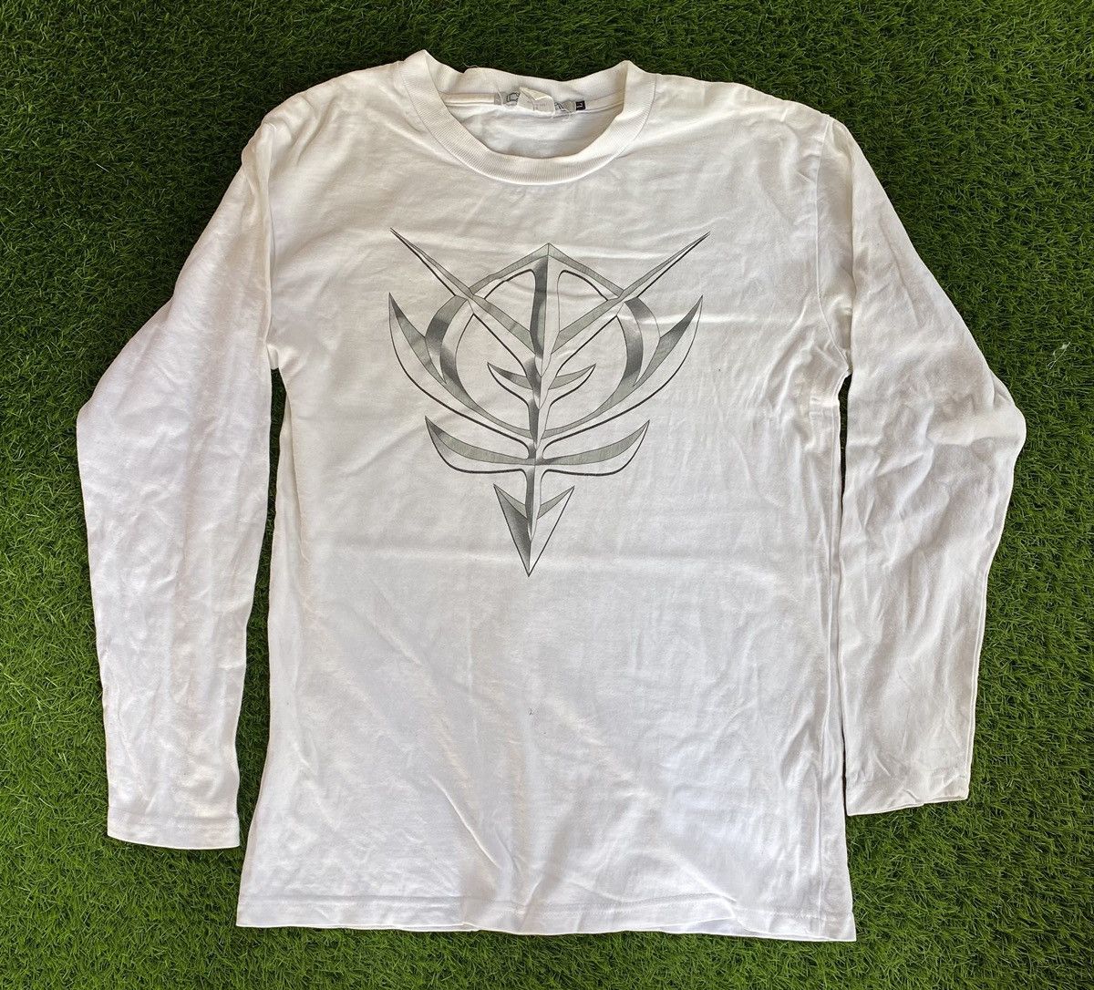 Other Gundam Long Sleeve Tee Size US L / EU 52-54 / 3 - 1 Thumbnail