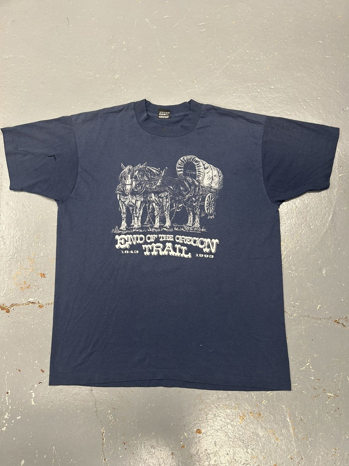 Vintage CRazy Vintage 90s Essential Oregon Trail Navy Animal T-Shirt Size US XL / EU 56 / 4 - 1 Thumbnail