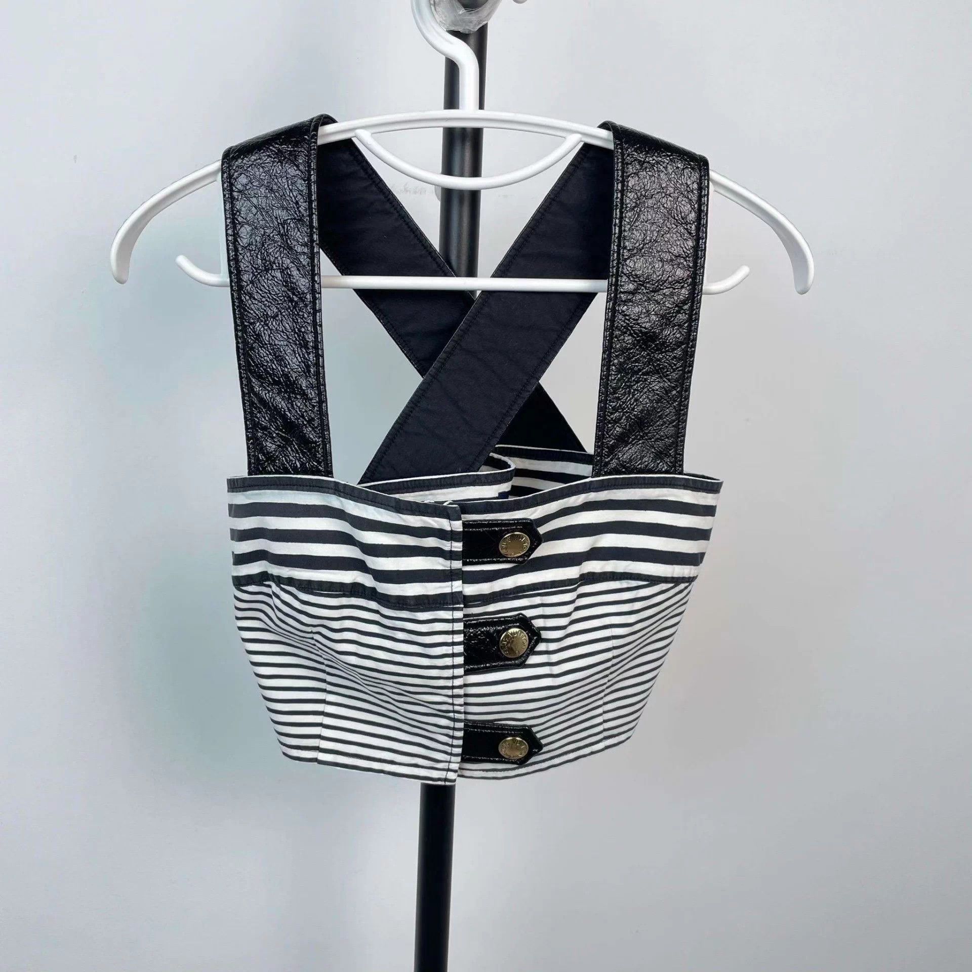 Louis Vuitton LV Women's colorblock top Size XS / US 0-2 / IT 36-38 - 1 Thumbnail