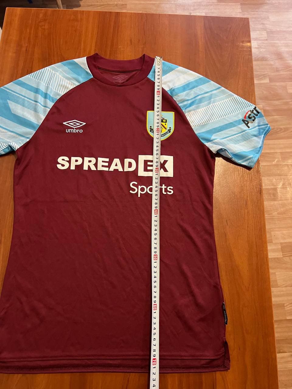 Umbro 2021/22 BURNLEY FC HOME SOCCER JERSEY FOOTBALL SHIRT SIZE S Size US S / EU 44-46 / 1 - 17 Thumbnail