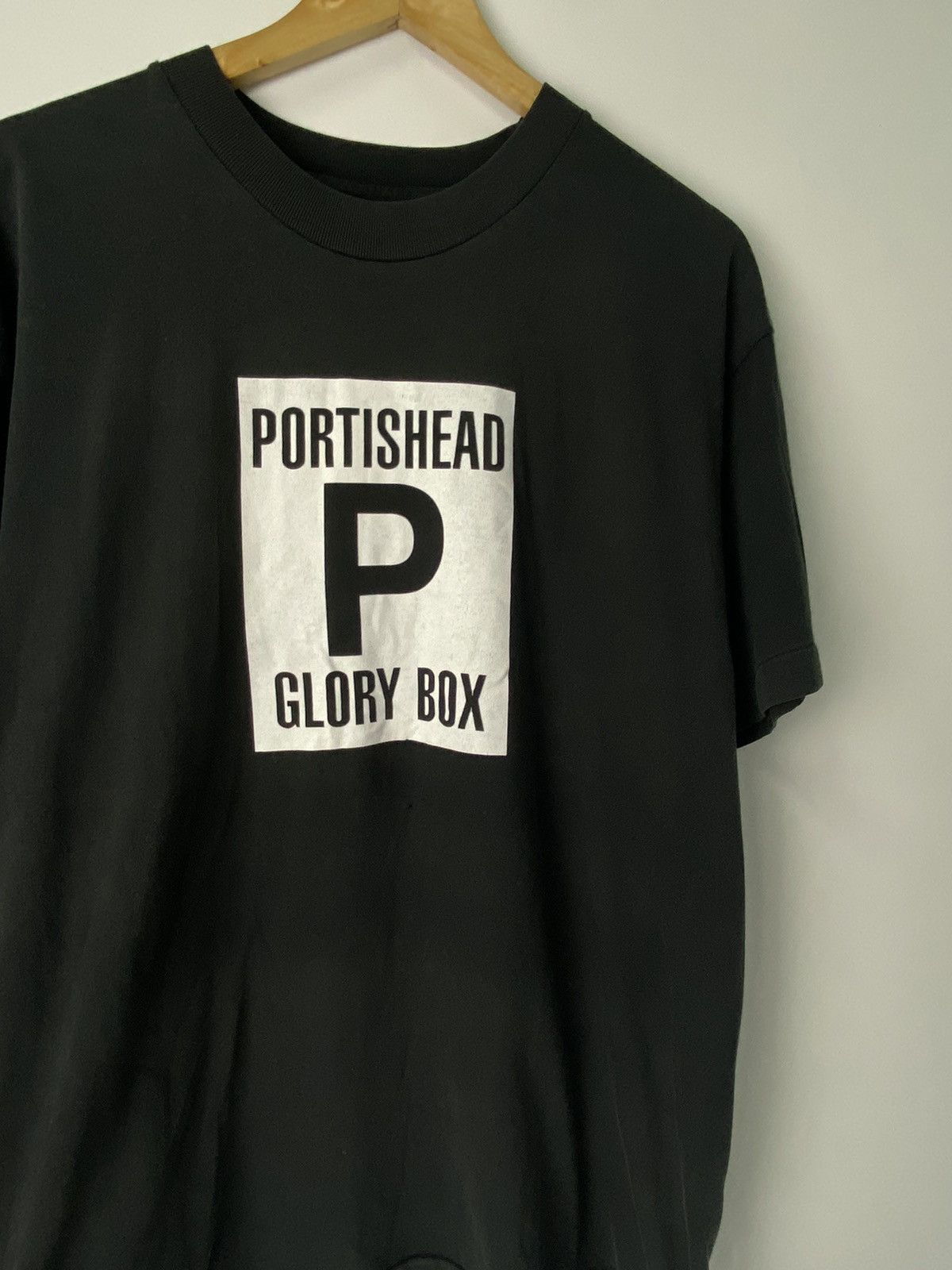 PORTISHEAD BOX LOGO VINTAAGE T SHARTS 90s Portishead t shirt – weber