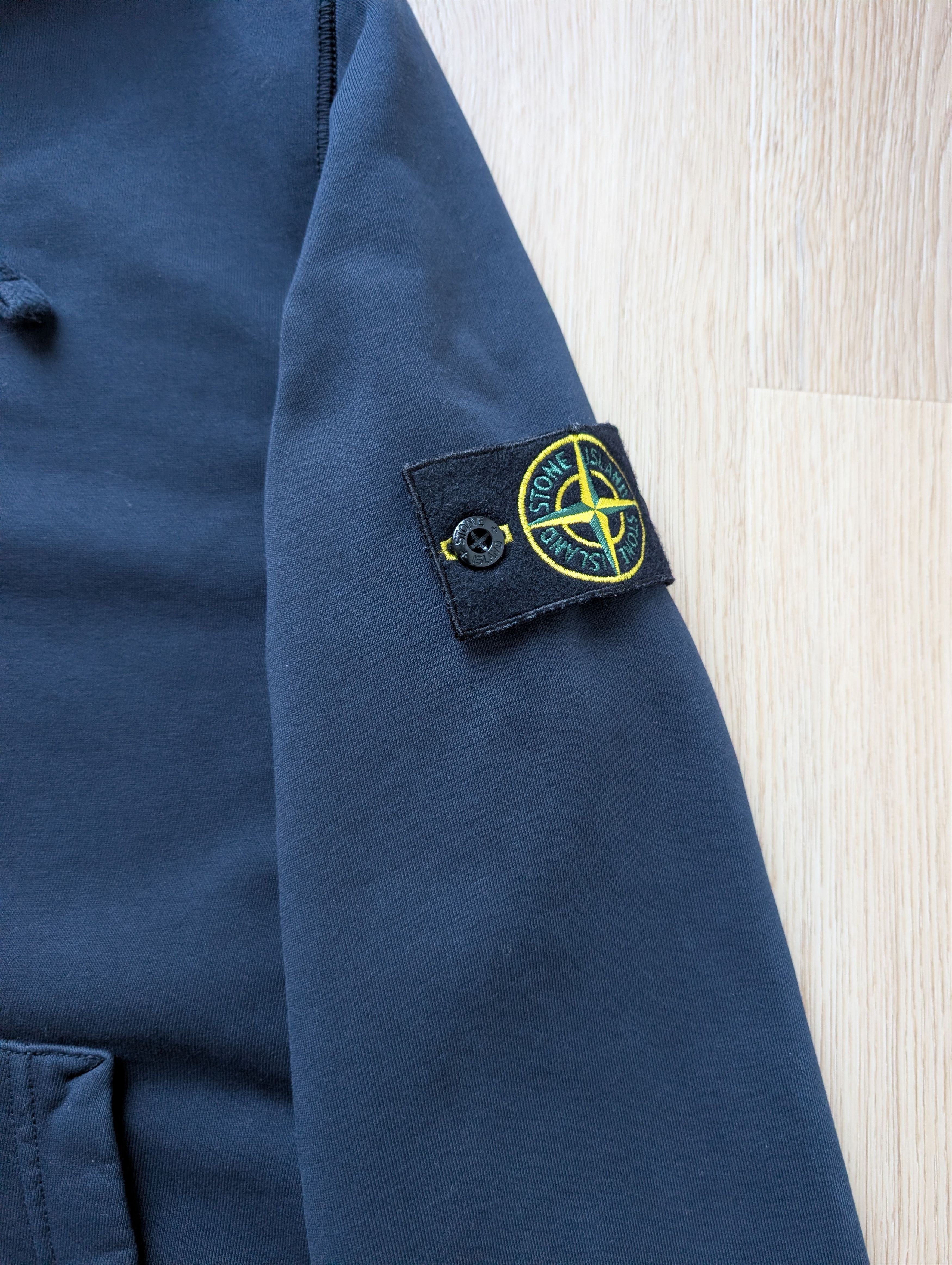 Stone Island Authentic Stone Island Full Zip Hoodie Size US XL / EU 56 / 4 - 3 Thumbnail