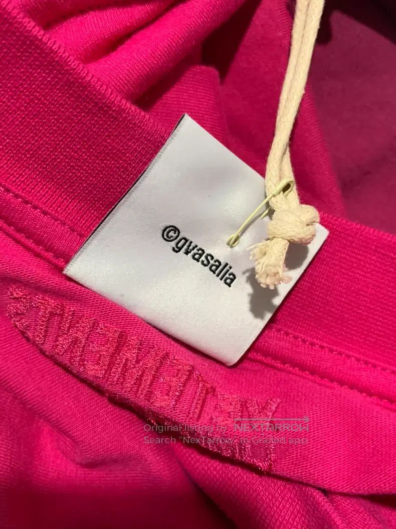 Vetements Vetements Short Sleeve T-Shirt Size US S / EU 44-46 / 1 - 9 Thumbnail
