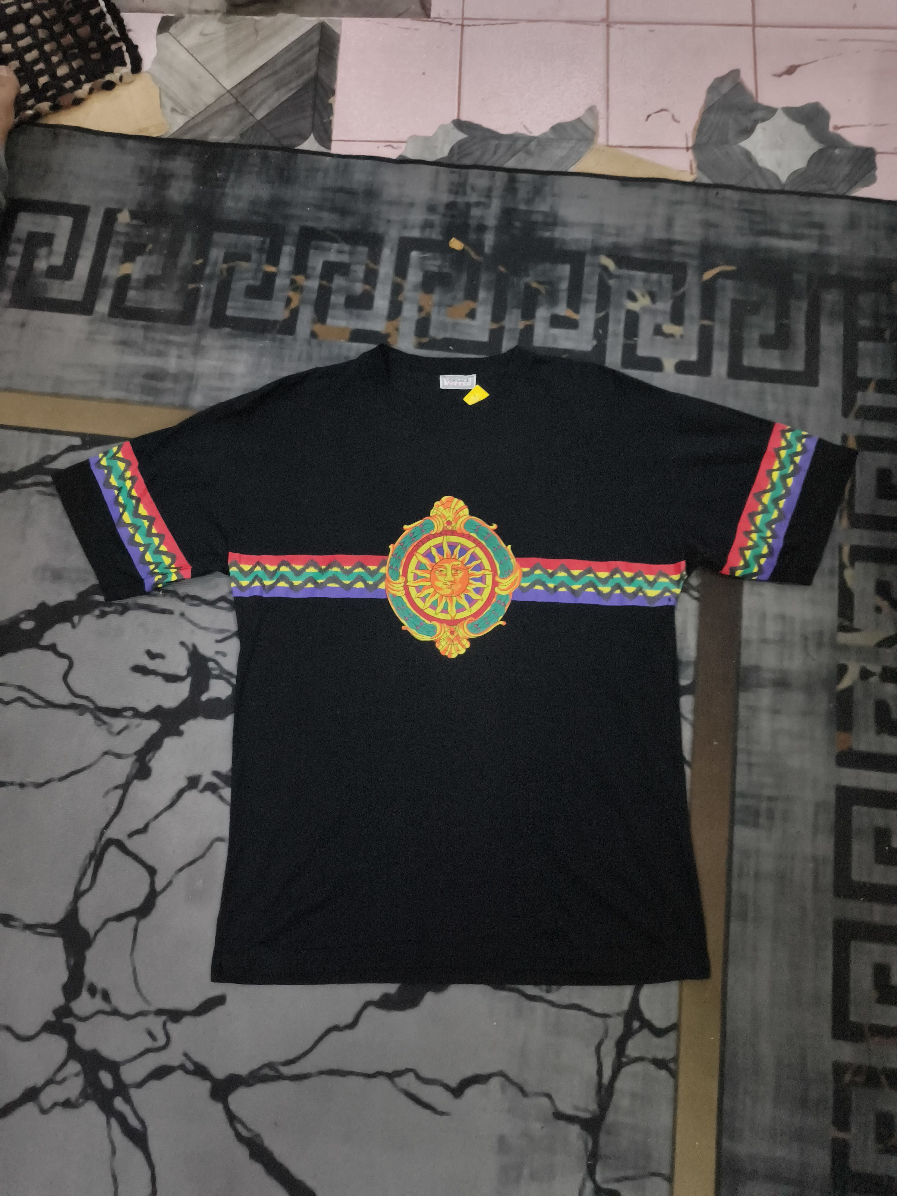 Versace VINTAGE VERSACE SPORTS T SHIRT Size US L / EU 52-54 / 3 - 1 Thumbnail