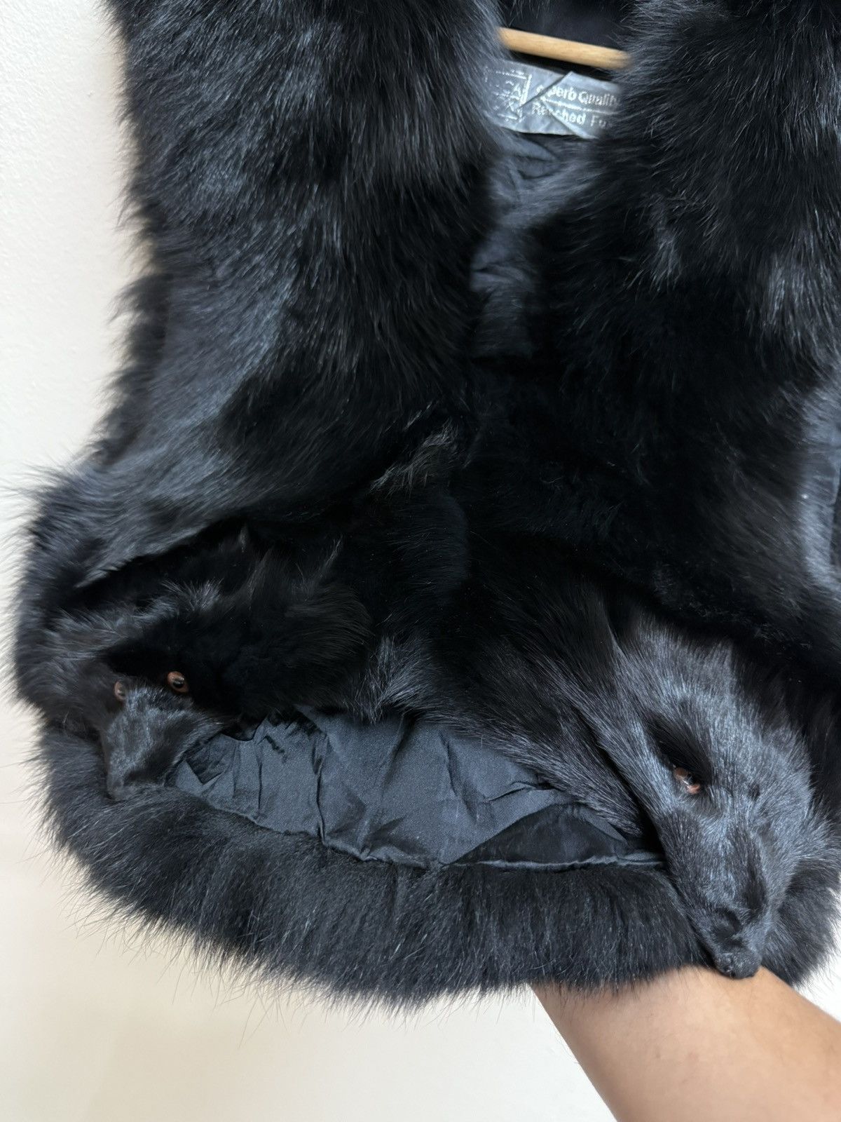 Sagafurs RARE🔥VINTAGE SAGA FOX FUR JACKET VESTS Size US XS / EU 42 / 0 - 16 Thumbnail