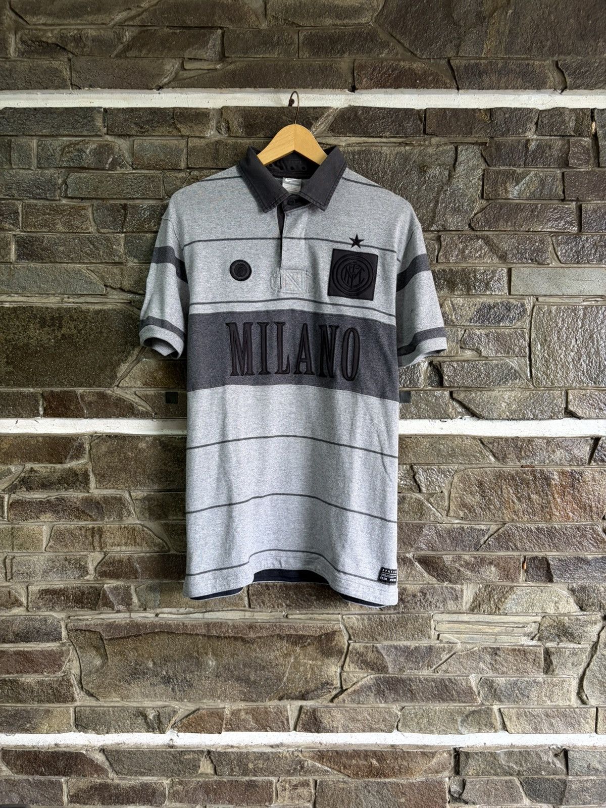 Nike Vintage Y2k Nike Inter Milan 08 Polo Milano Embroidery Logo Size US L / EU 52-54 / 3 - 1 Thumbnail