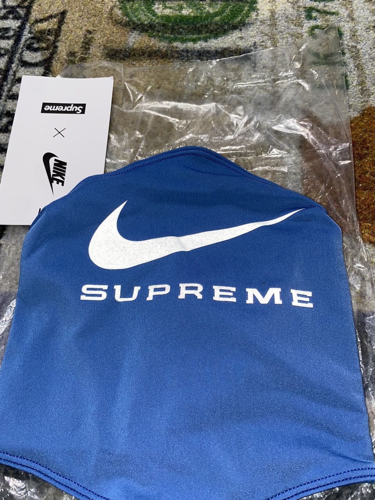 Nike × Supreme Supreme Nike Logo Neck Warmer 2021 Size ONE SIZE - 2 Thumbnail