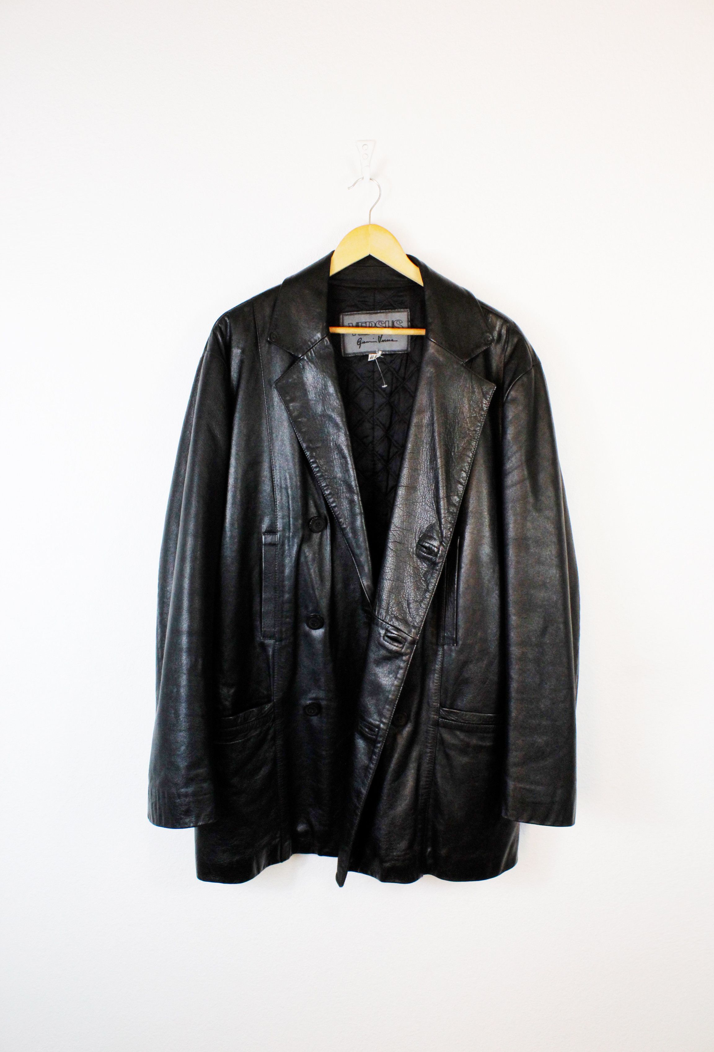 Versace Jeans Couture Vintage Versus Versace Black Double Breasted Leather Coat 52 Size US L / EU 52-54 / 3 - 7 Thumbnail