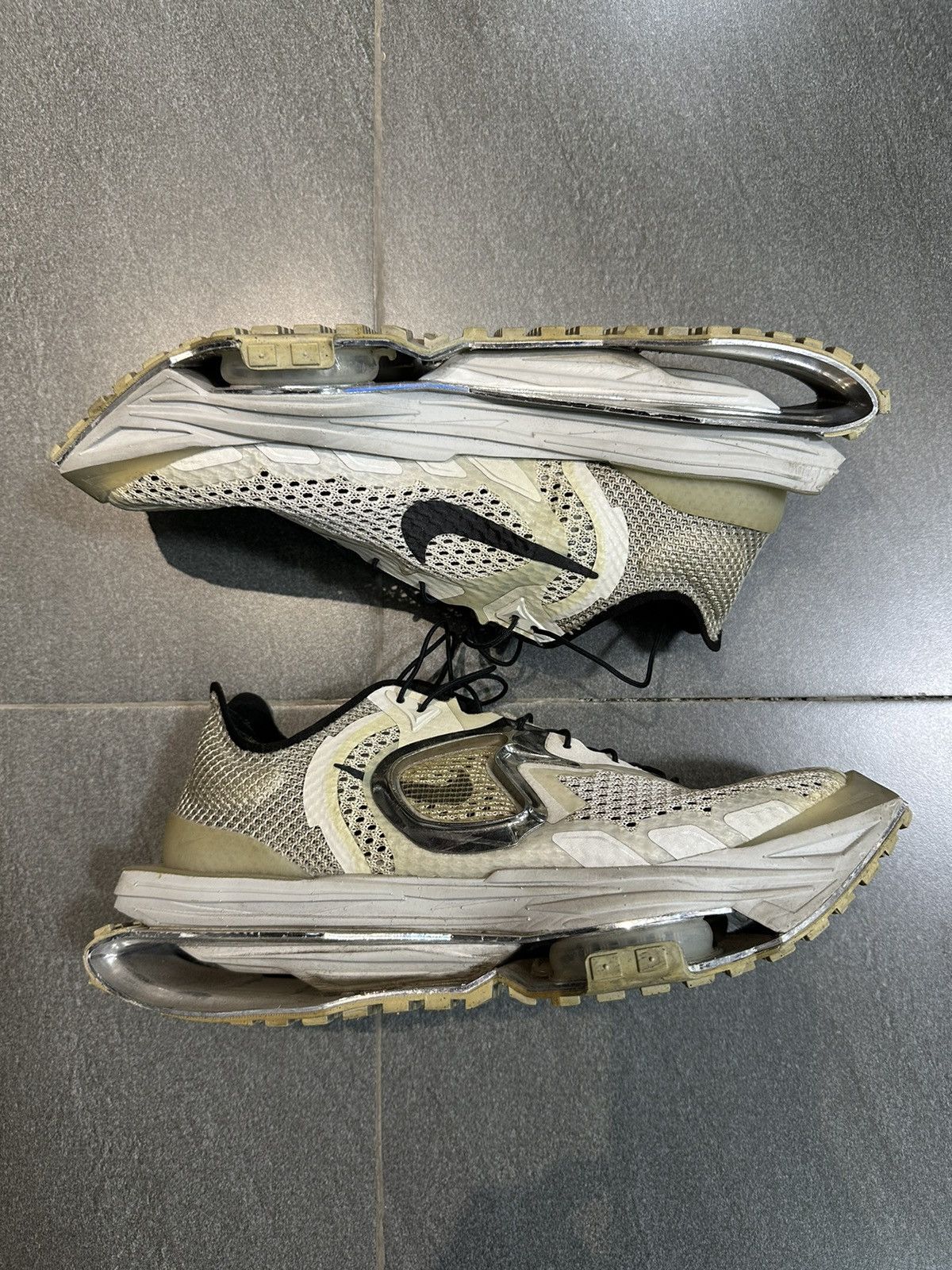 MMW × Nike Matthew M. Williams x Nike Zoom MMW4 Sneakers Size US 9.5 / EU 42-43 - 3 Thumbnail