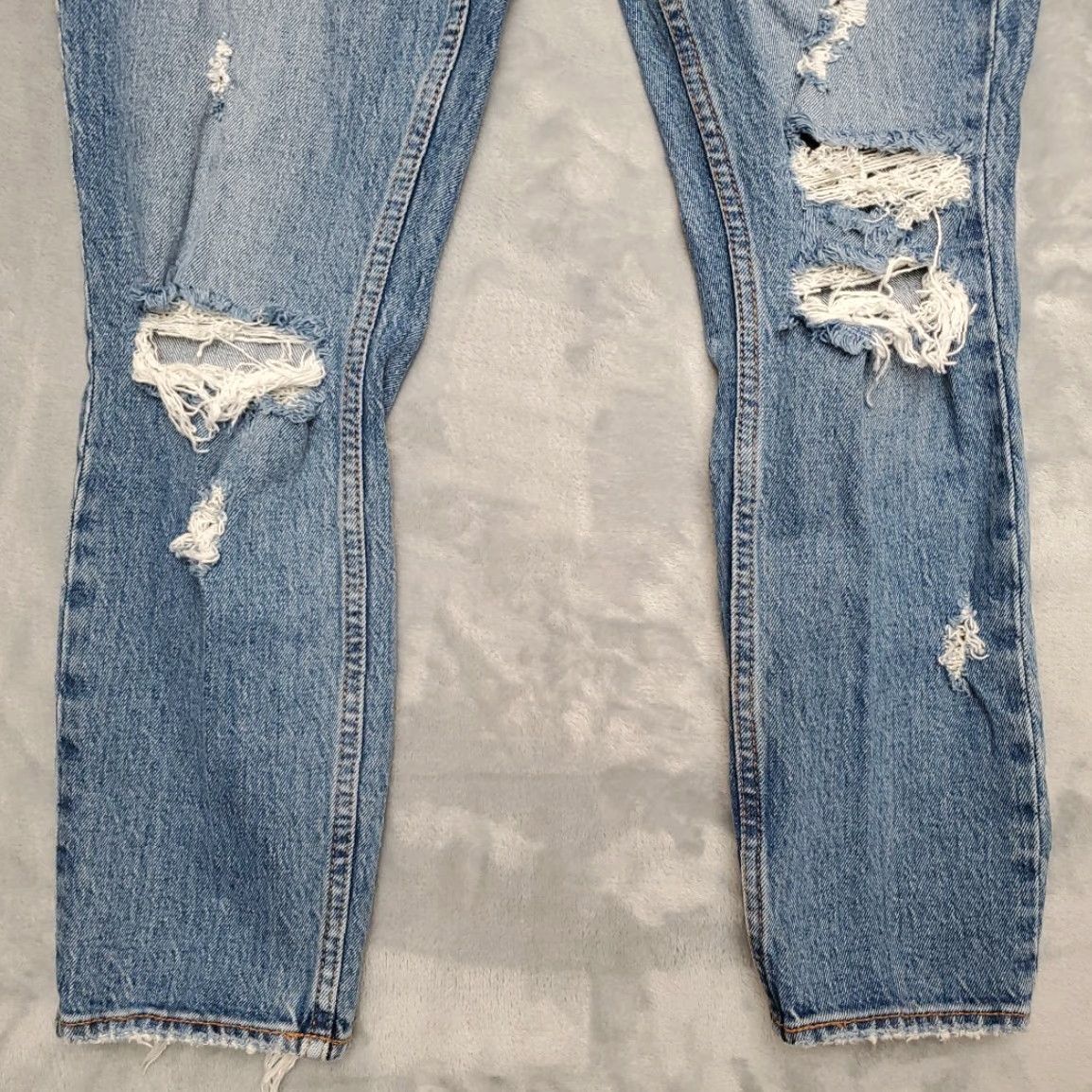 Abercrombie & Fitch Abercrombie & Fitch Jeans Womens 24 Blue Denim Mom High Rise Curve Love Y2K Pant Shoes Size 42" / US 20 - 2 Thumbnail