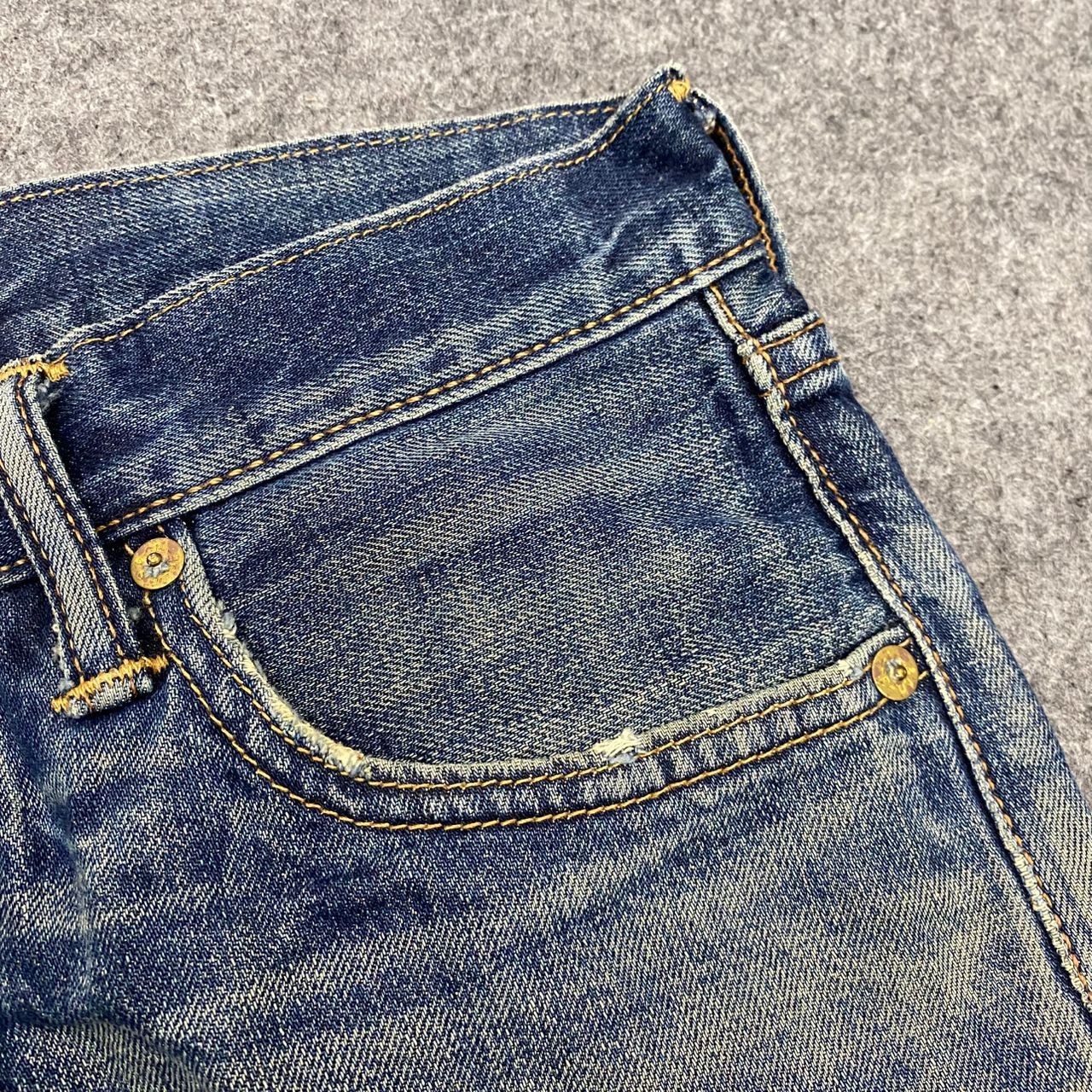 Levi's Vintage 90s Levis 501 Selvedge Distressed Denim Size US 30 / EU 46 - 11 Thumbnail