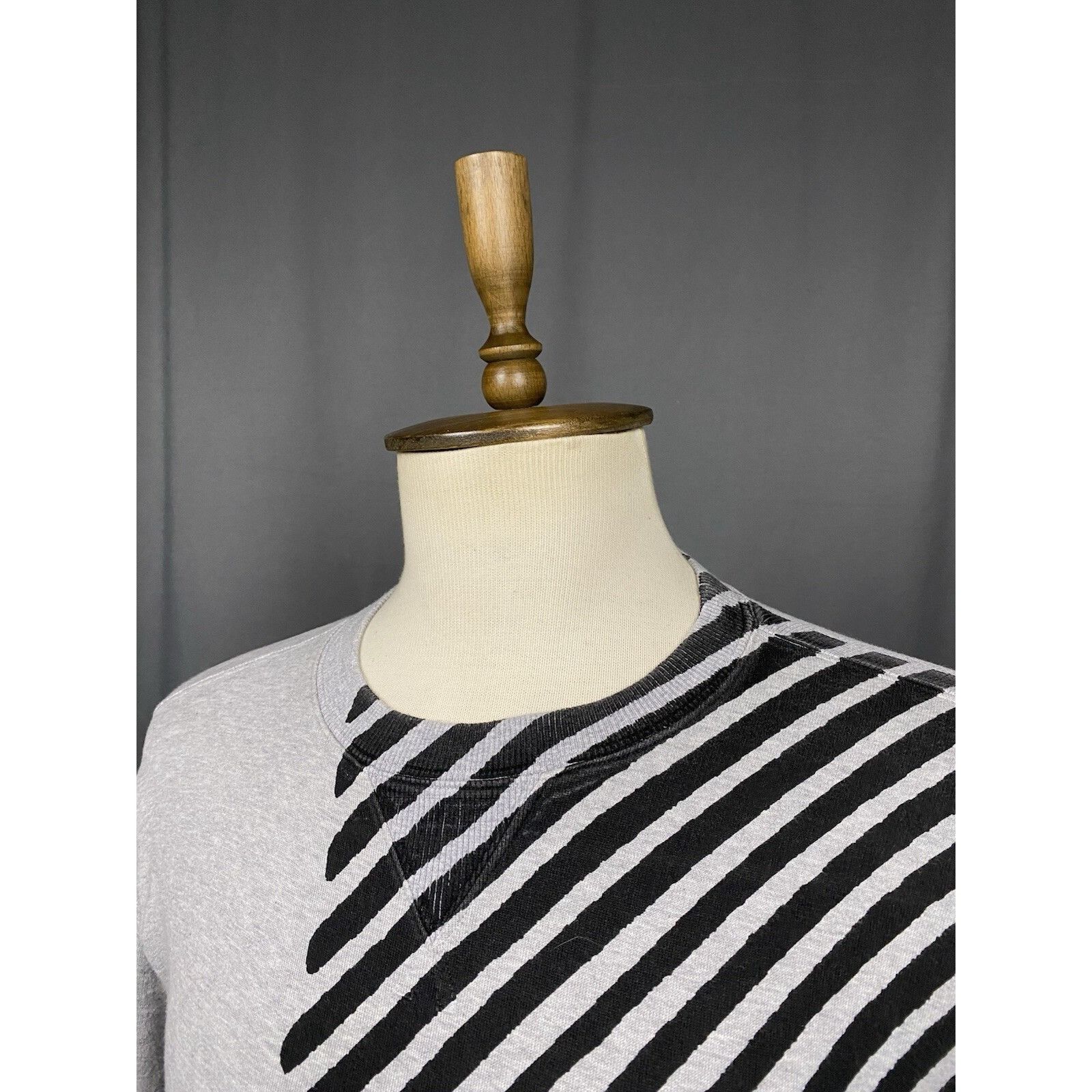Dsquared2 Dsquared2 Men's Gray Crewneck Sweatshirt Sweater Size S-M Size US S / EU 44-46 / 1 - 5 Thumbnail
