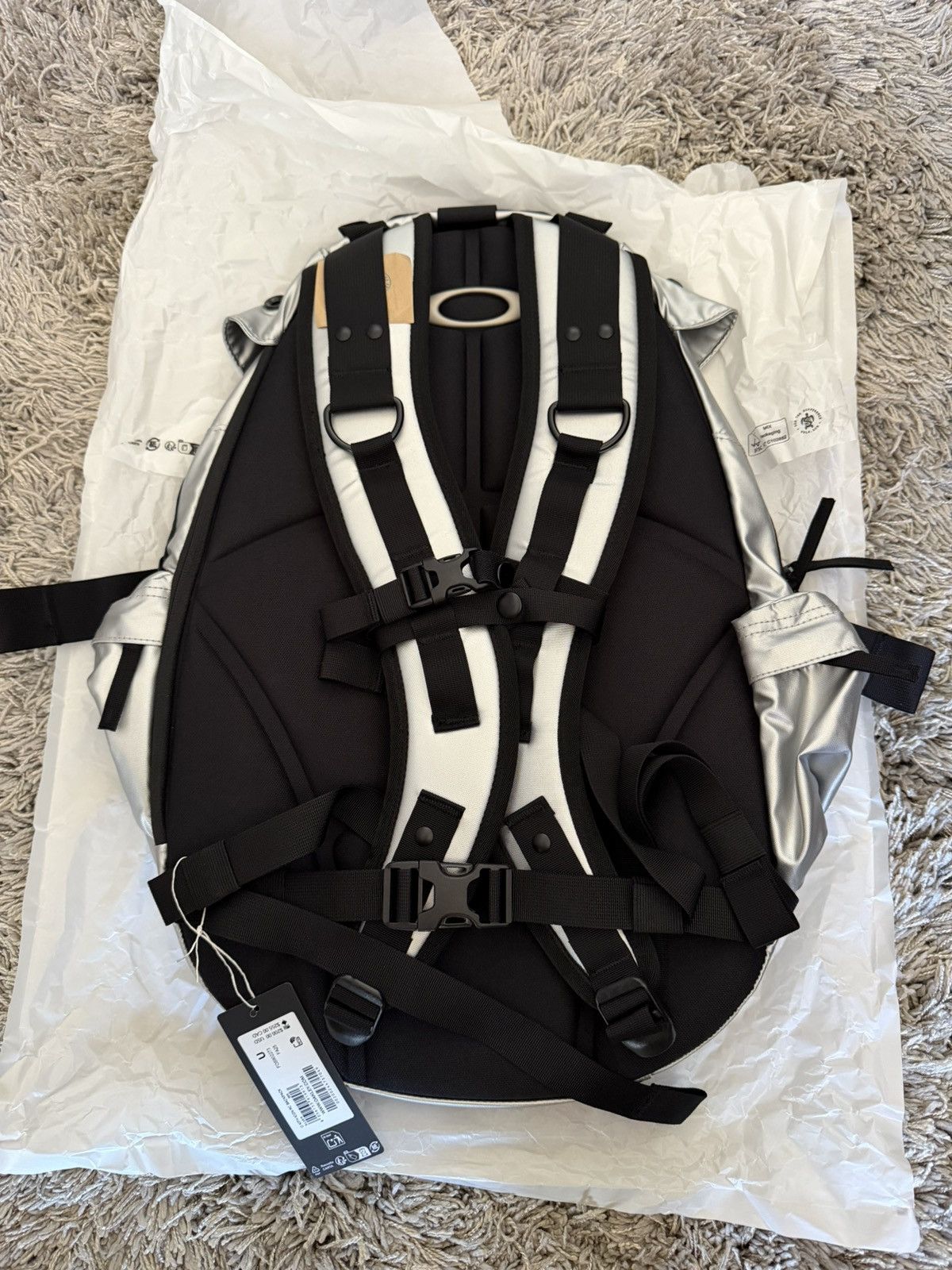Kith Kith Oakley Icon RC Backpack Silver Size ONE SIZE - 3 Thumbnail