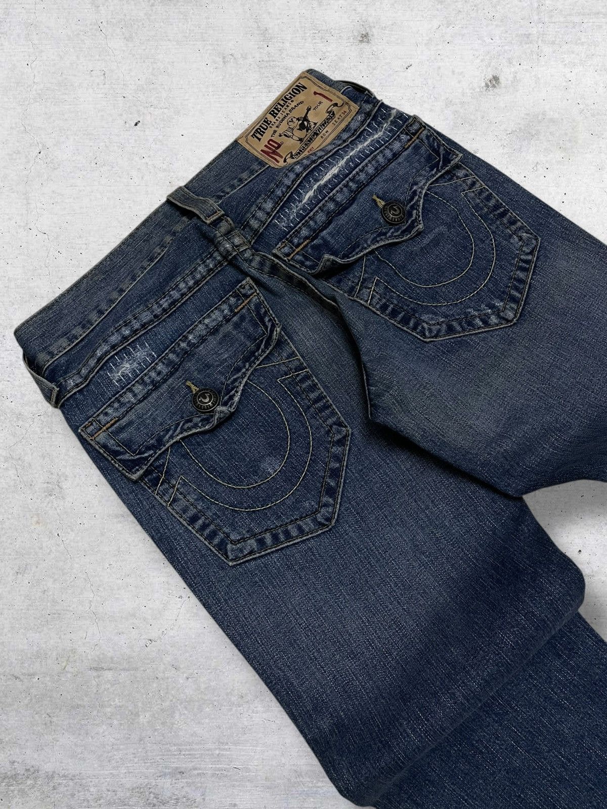 True Religion VINTAGE TRUE RELIGION DESIGNER RIPPED FAMOUS FLARED DENIM Size US 31 - 14 Thumbnail