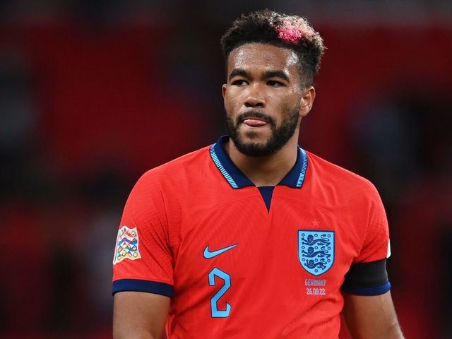 Nike England 22/23 player issue away shirt #2 James Size US XL / EU 56 / 4 - 11 Thumbnail