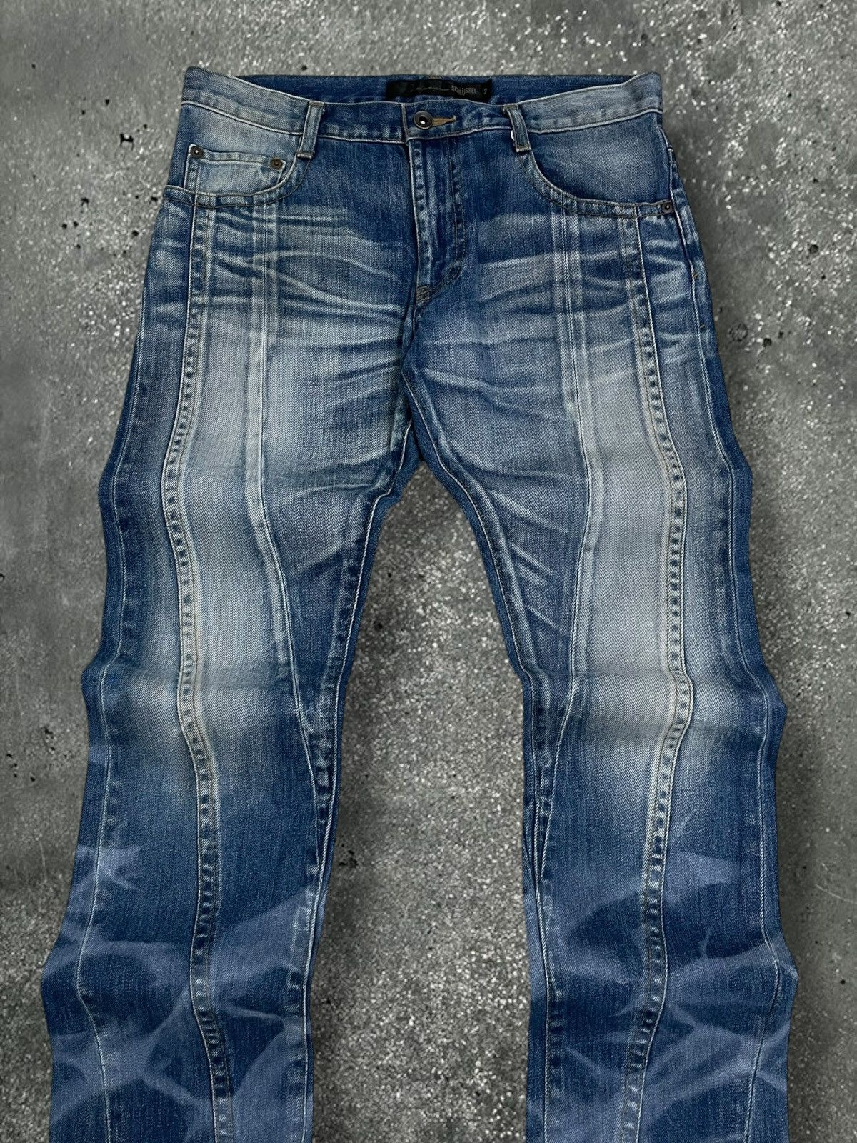 Le Grande Bleu (L.G.B.) Rare Vintage Designer Japan Schlussel Artwork Layered Denim Size US 31 - 7 Thumbnail