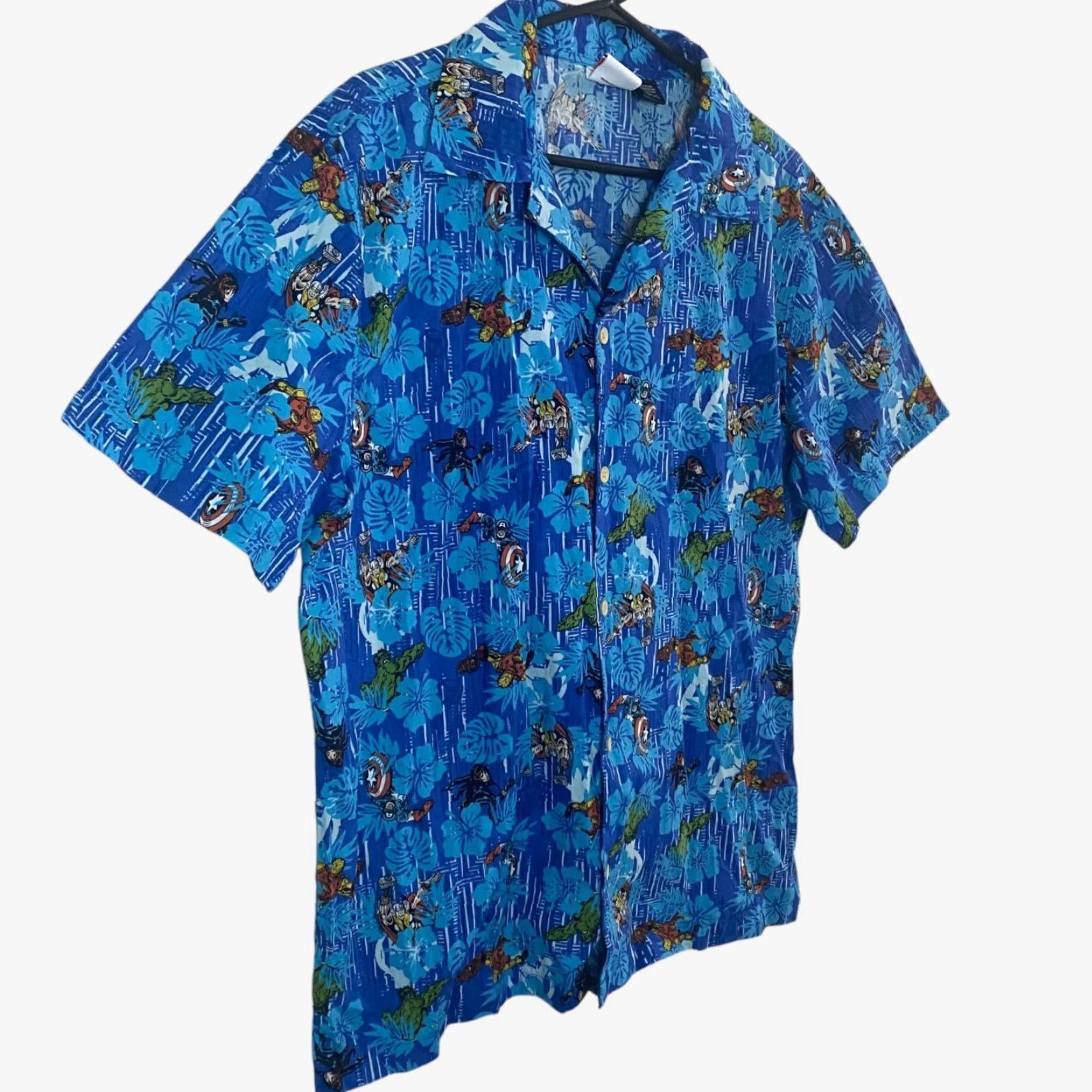 Vintage Marvel Avengers Tropical Hawaiian Shirt Blue Men’s Large Short-Sleeve Button-Up Size US L / EU 52-54 / 3 - 2 Thumbnail
