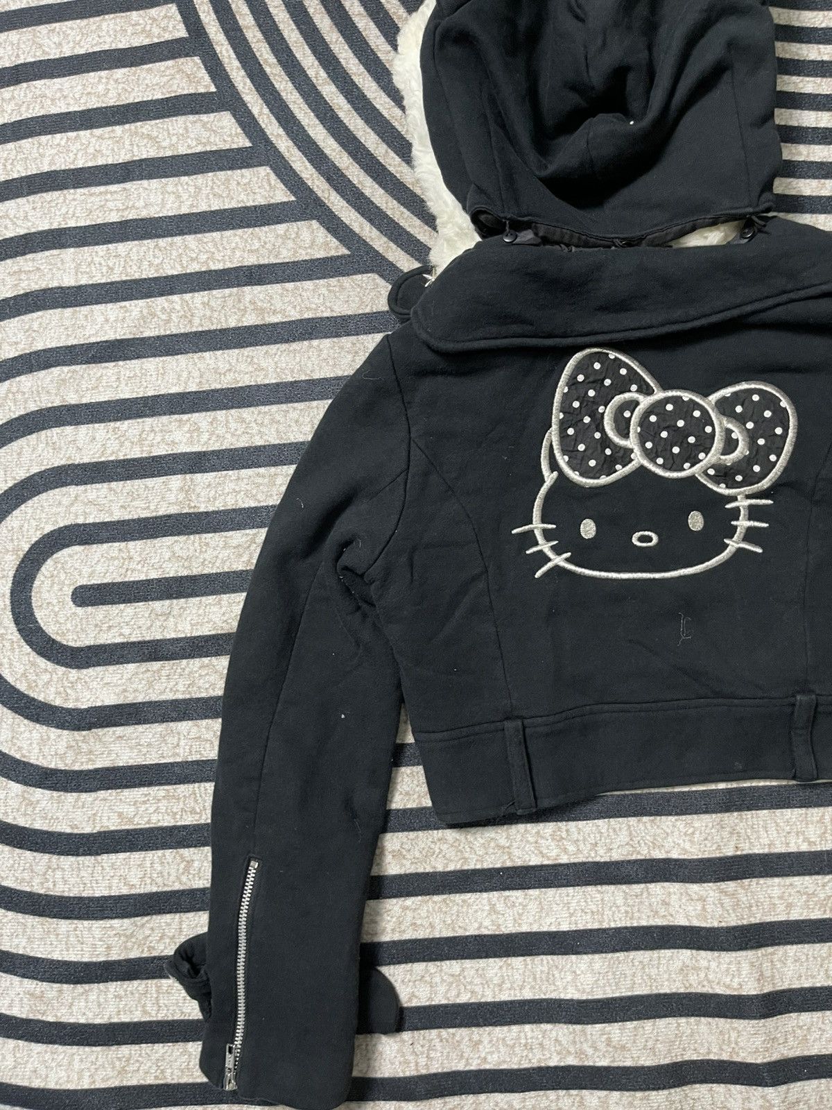 Japanese Brand 2000s HELLO KITTY X BLACK PEACE NOW RIDER JACKET RARE DESIGN Size M / US 6-8 / IT 42-44 - 17 Thumbnail