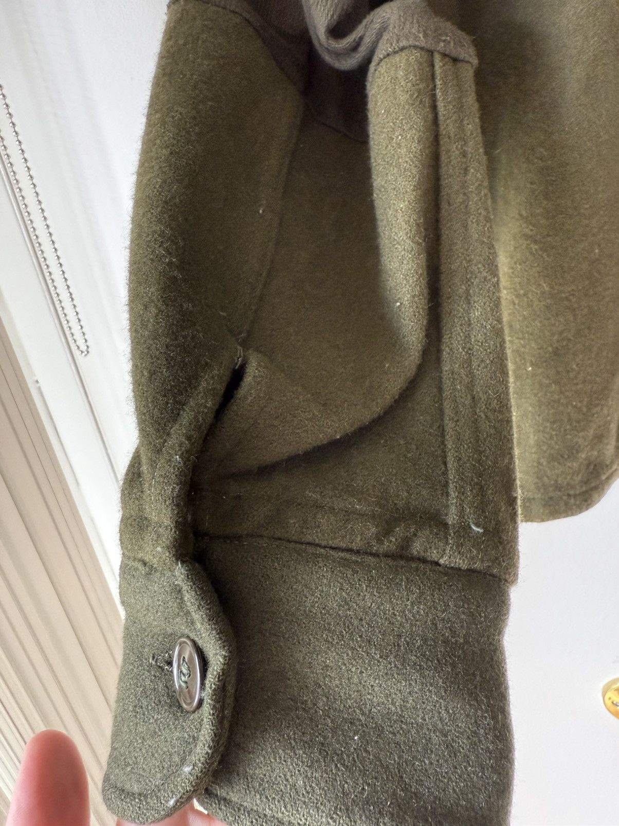 Vintage Vintage Military Wool Button Up Shirt Olive Green Size US M / EU 48-50 / 2 - 7 Thumbnail