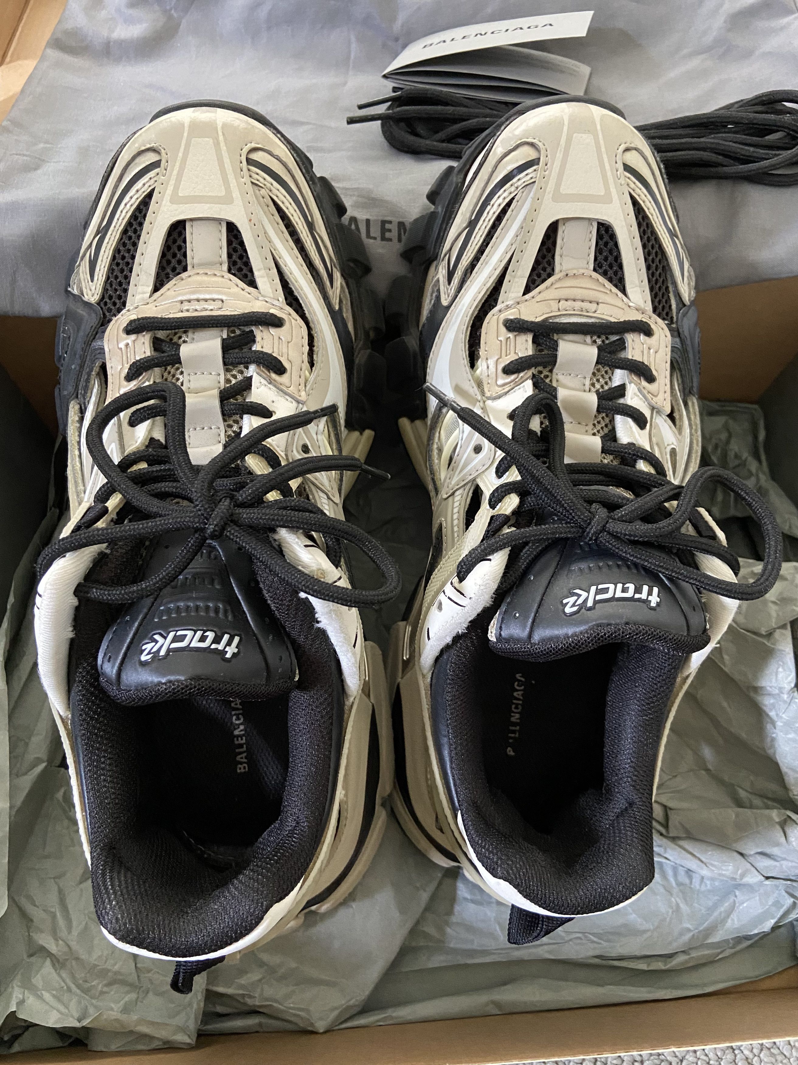 Balenciaga MSRP $1150 Balenciaga Track 2.0 Sneaker Black Beige Size 41 Size US 8 / EU 41 - 2 Thumbnail