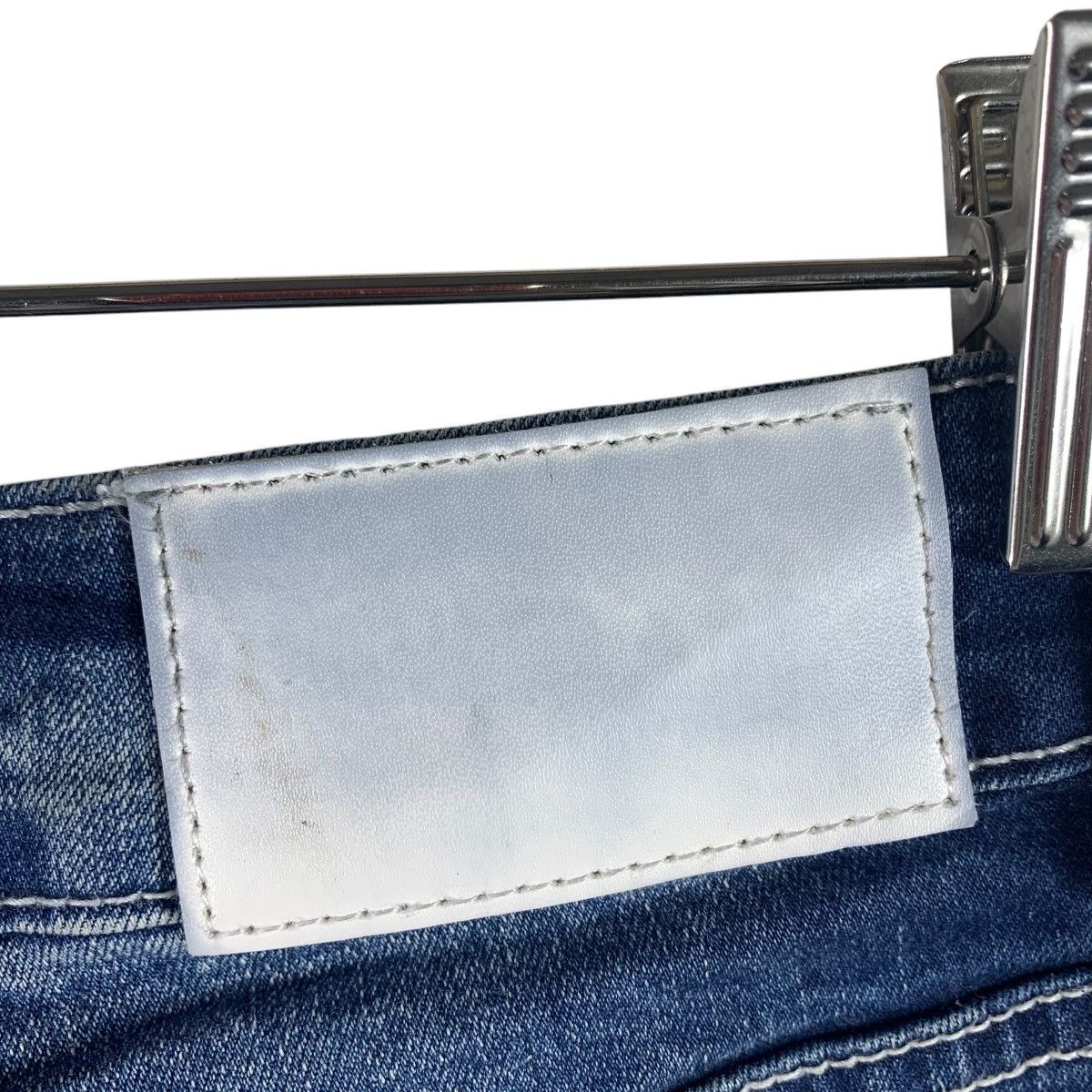 If Six Was Nine × Japanese Brand CAVARIA Distressed skinny jeans Size 31" - 21 Thumbnail